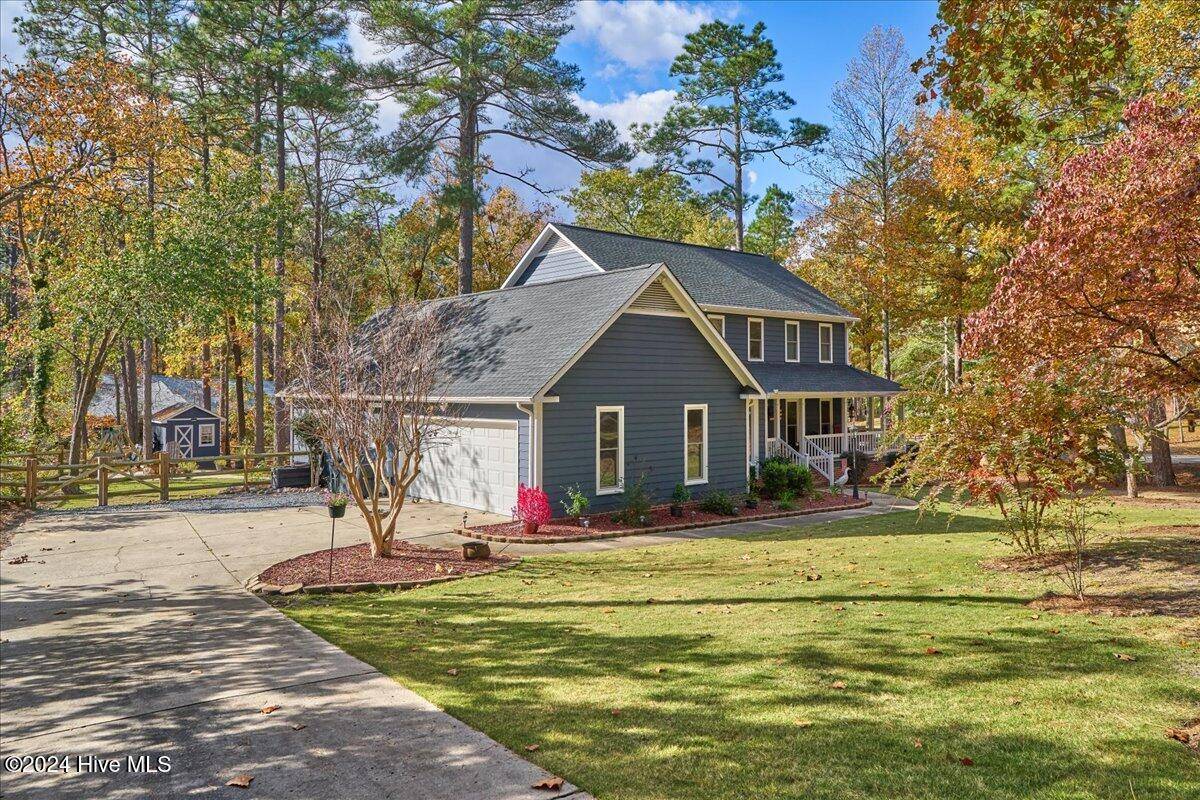 Southern Pines, NC 28387,302 Lazar LN