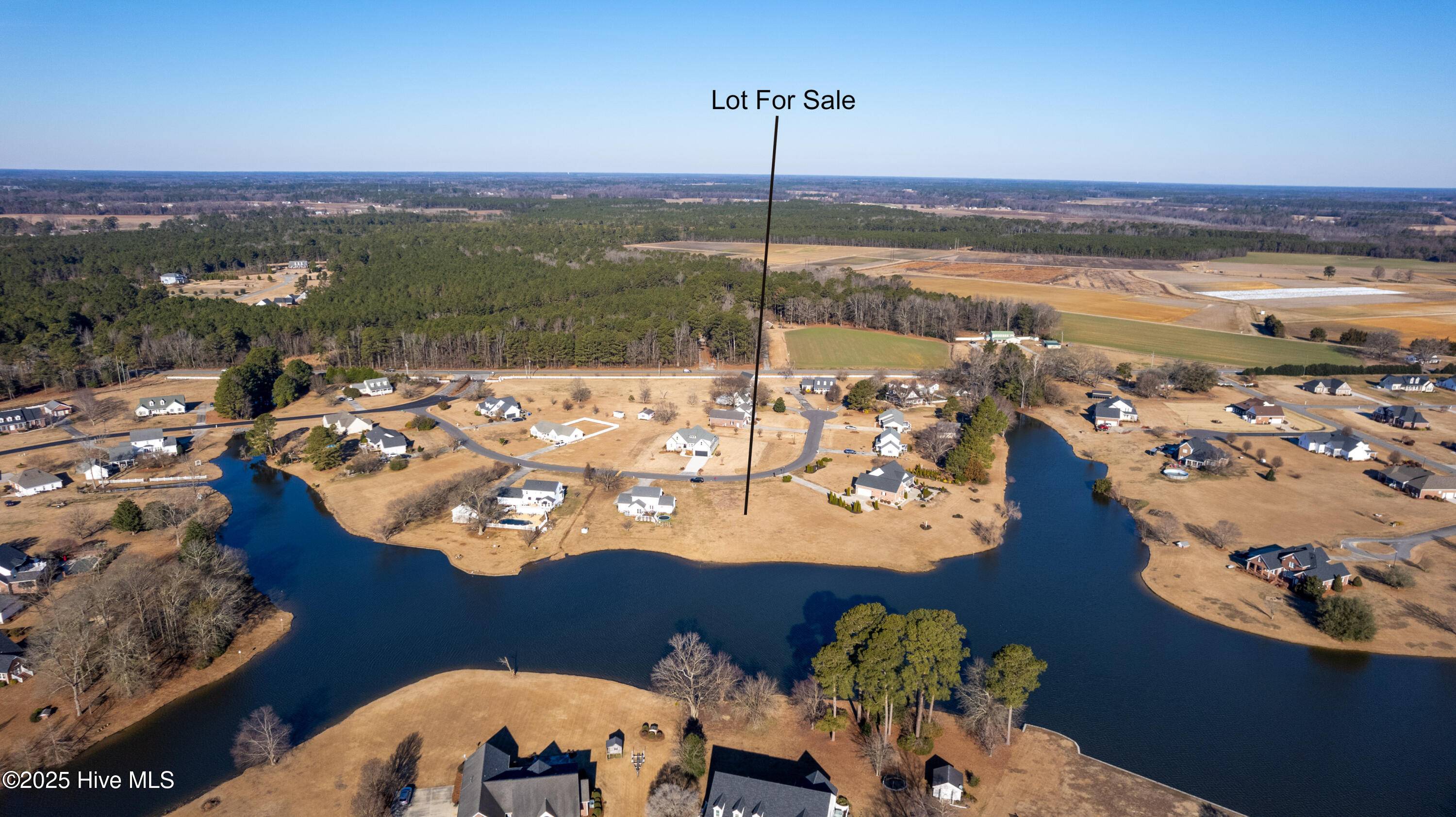 Clinton, NC 28328,180 Lake Point LN