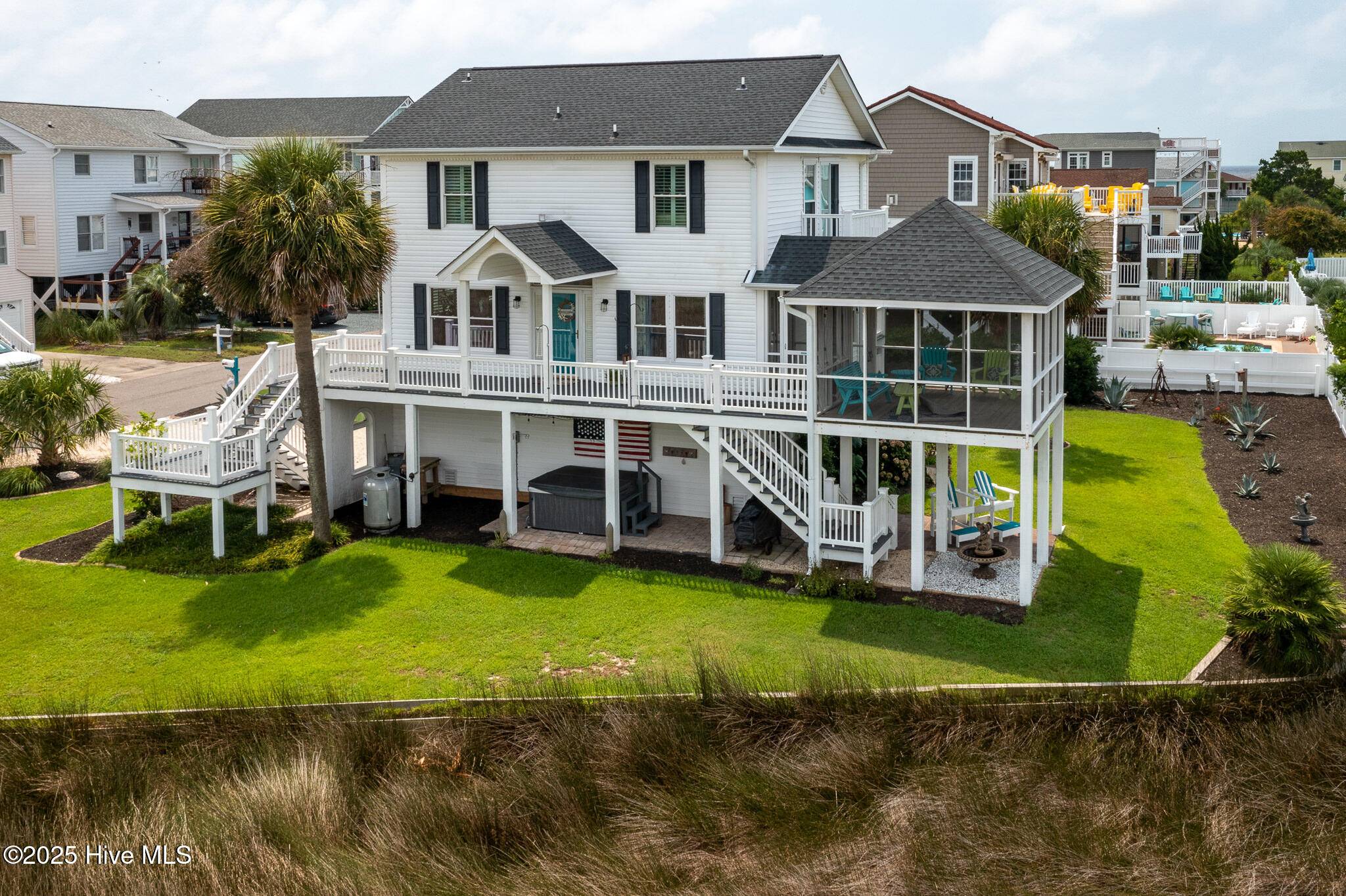 Holden Beach, NC 28462,121 Sunshine LN