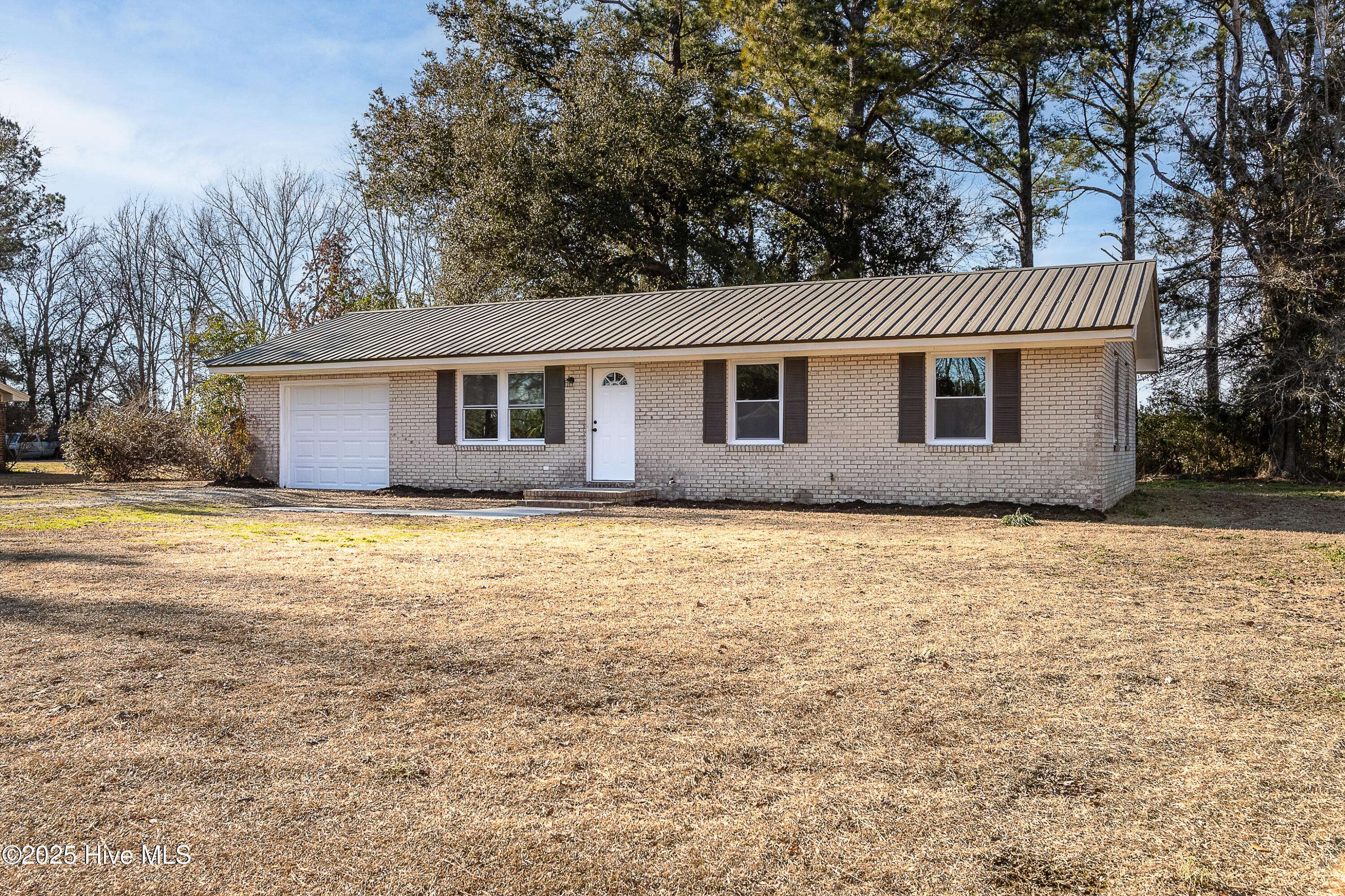 Willard, NC 28478,157 Gail RD