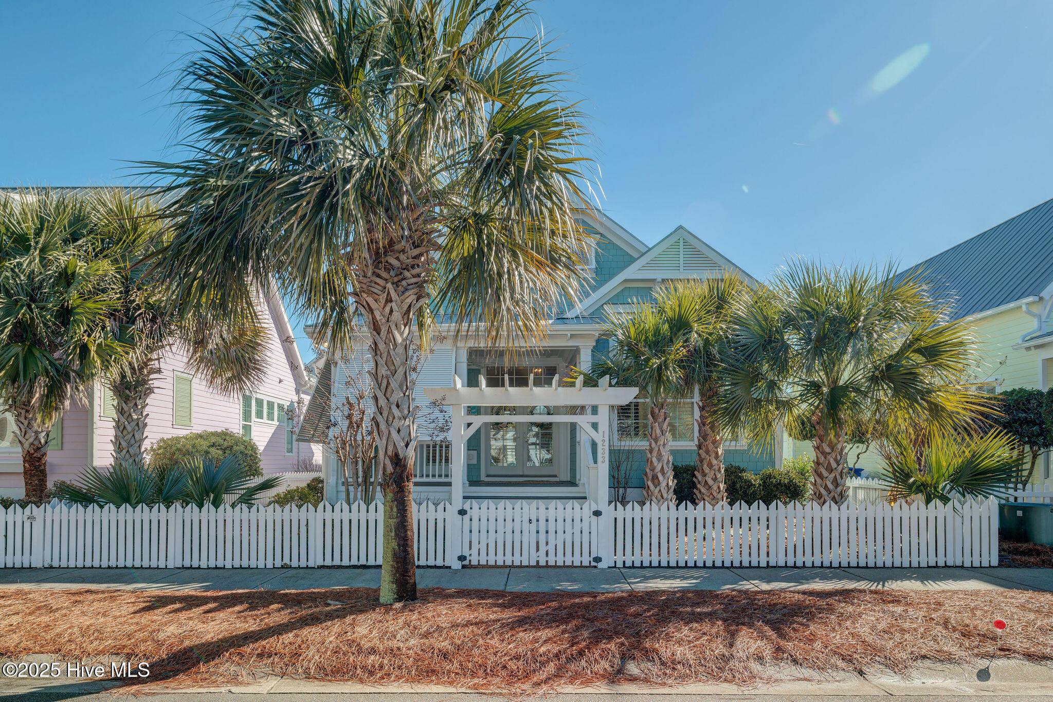 Carolina Beach, NC 28428,1233 Searay LN