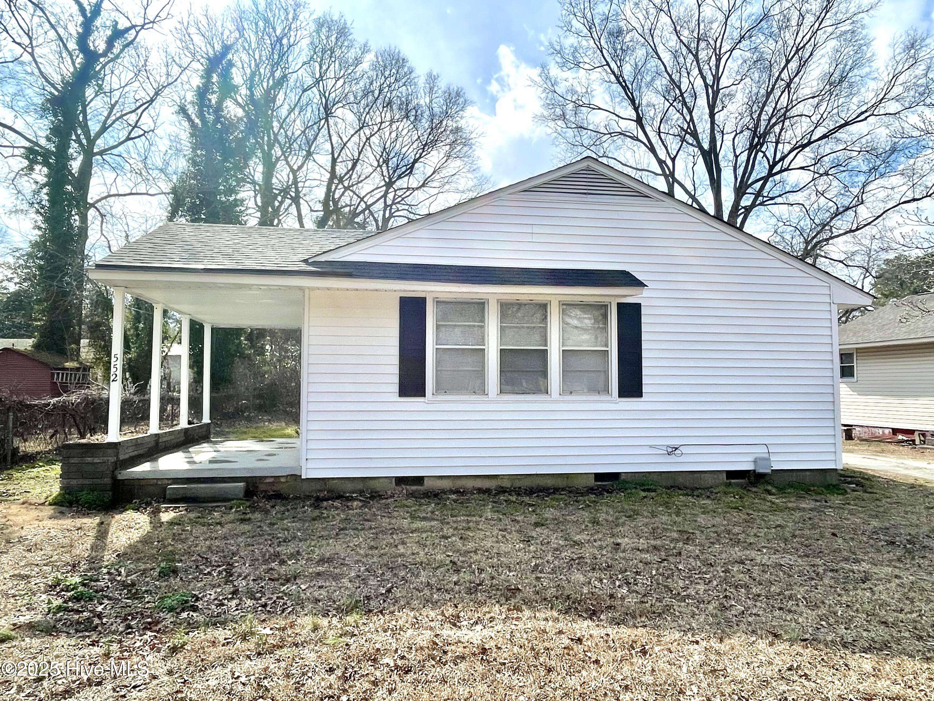 Grifton, NC 28530,552 Charles ST
