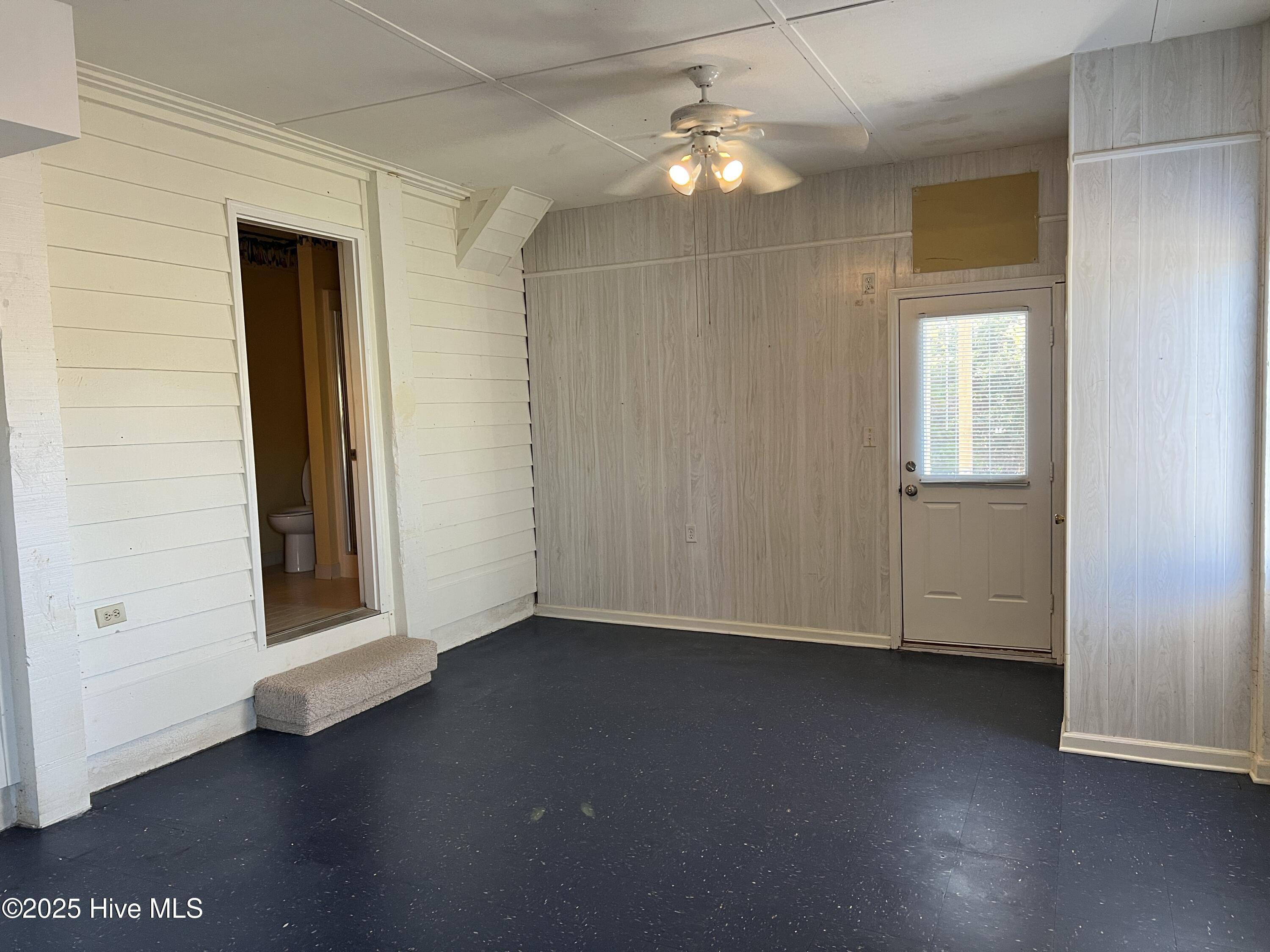 Indian Beach, NC 28512,713 Salter Path RD