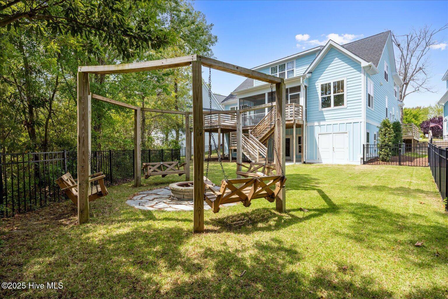 Wilmington, NC 28409,828 Cupola DR