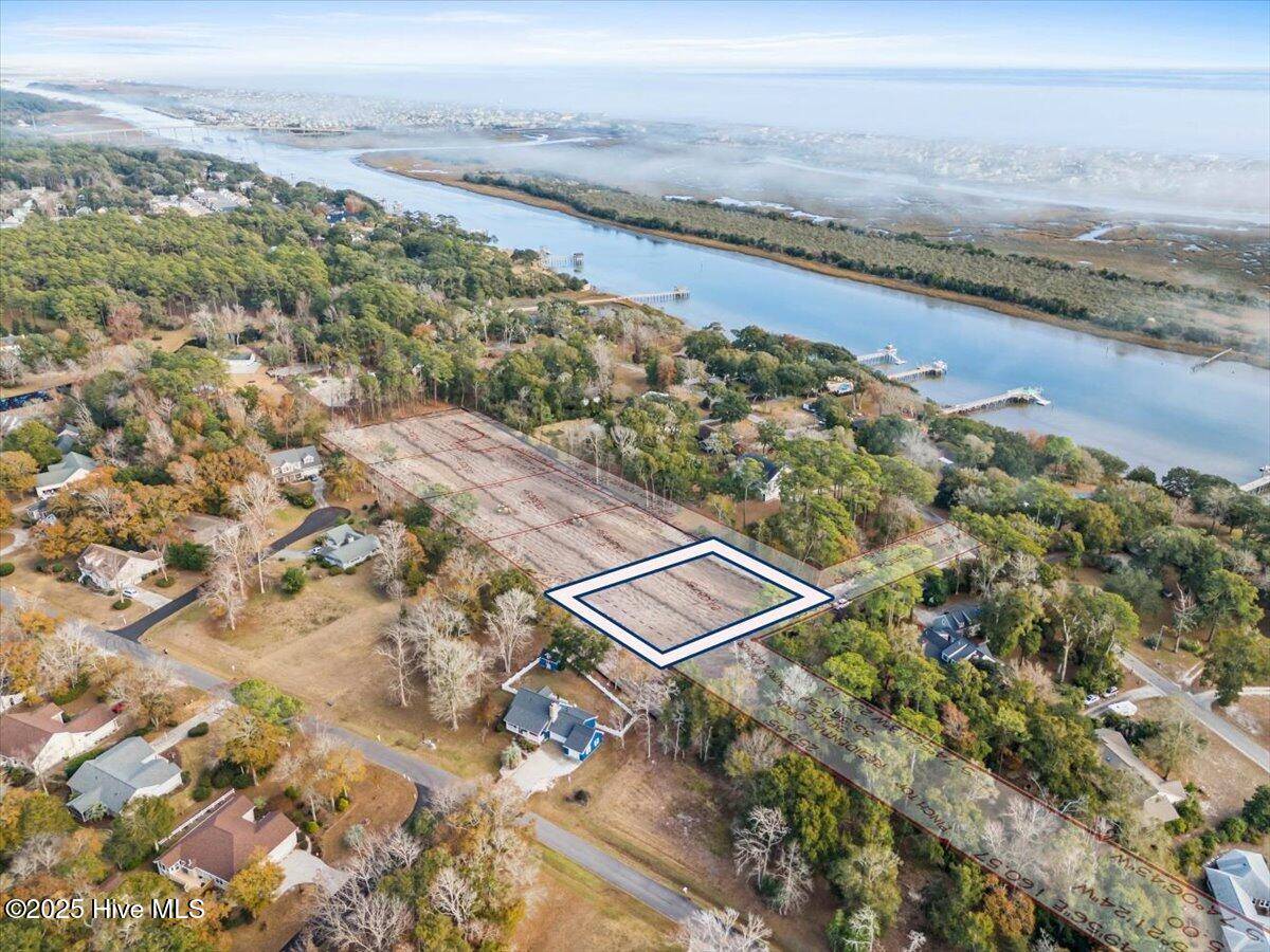 Ocean Isle Beach, NC 28469,1 Osprey Pointe CT