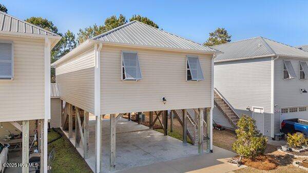 Surf City, NC 28445,132 James AVE #B