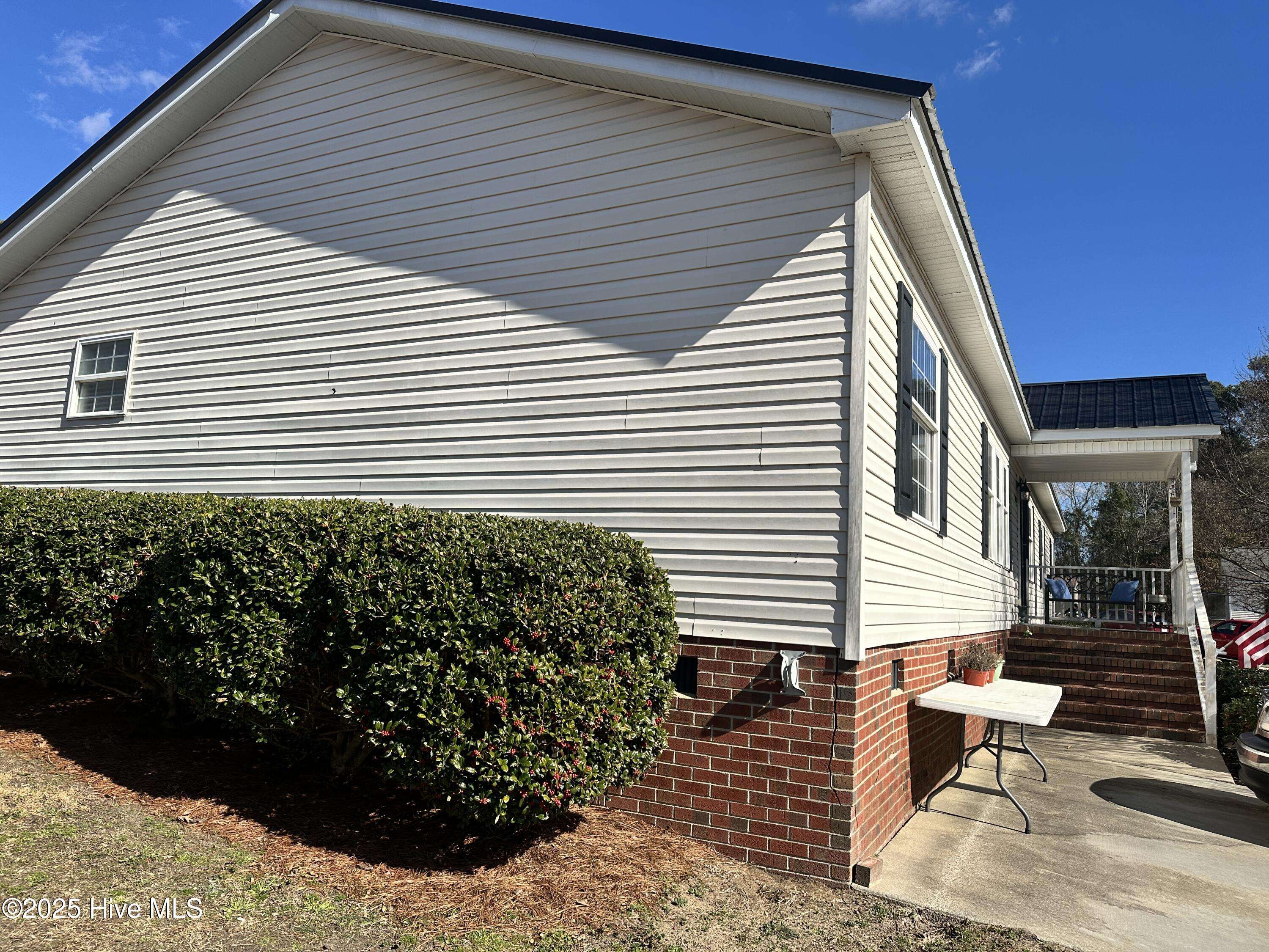 Kinston, NC 28504,2910 Laurel Ridge LN