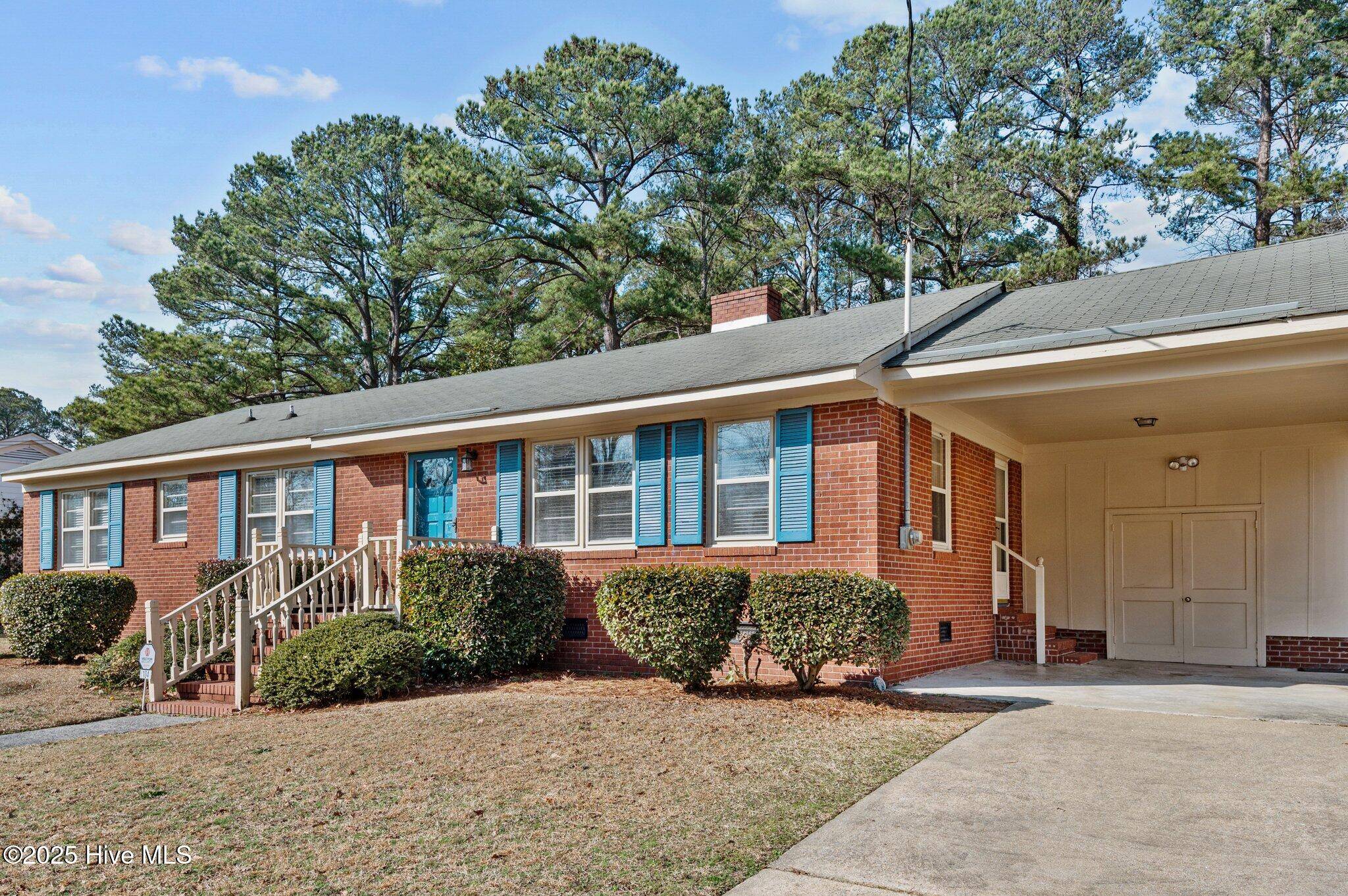 Greenville, NC 27858,104 Heritage ST
