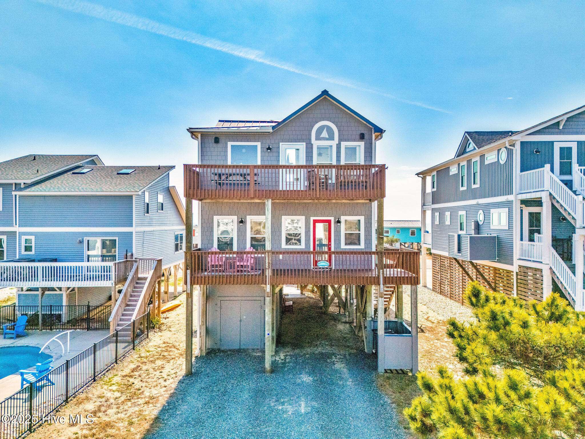 Oak Island, NC 28465,318 E Beach DR