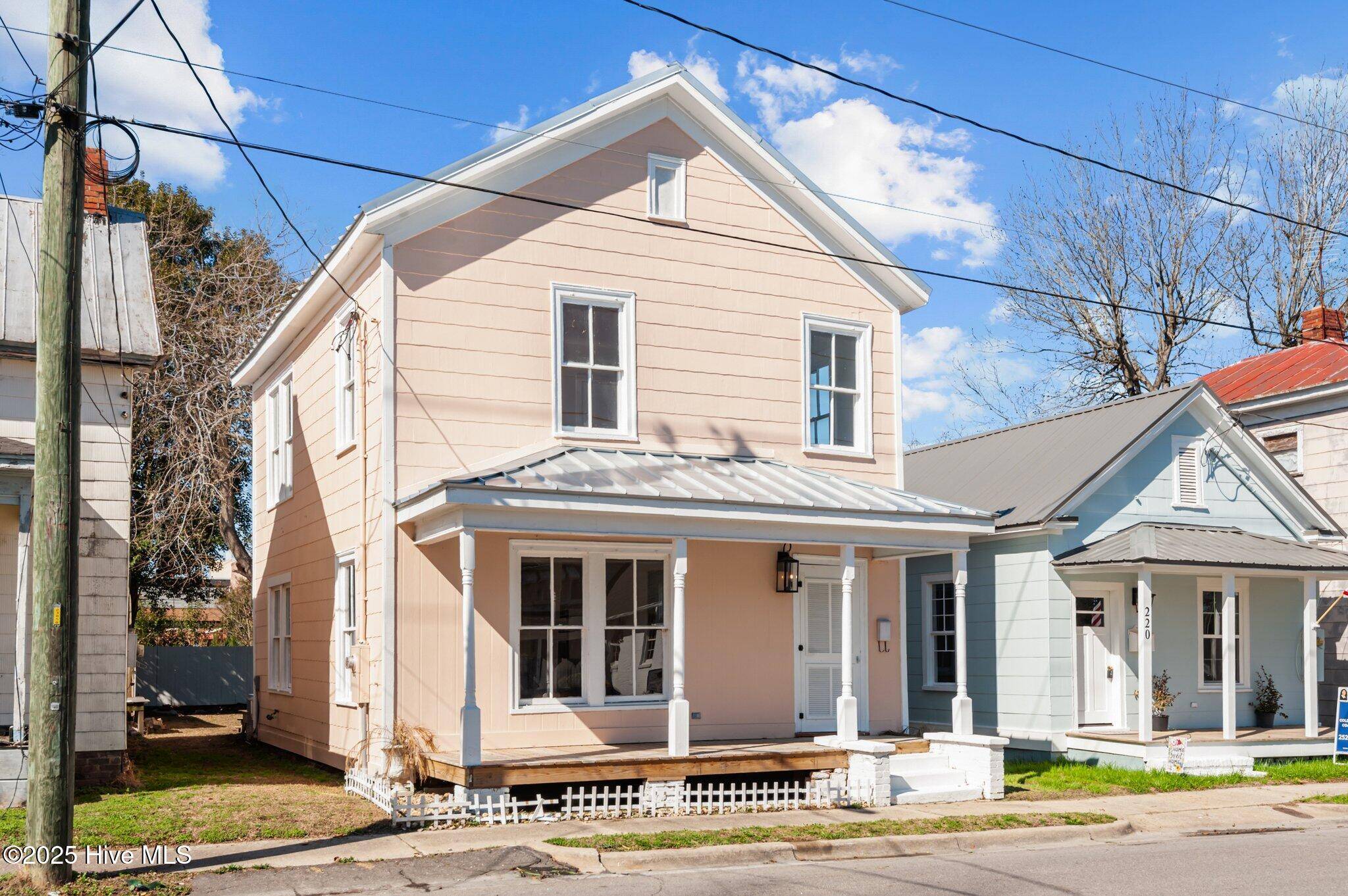 Washington, NC 27889,218 N Bonner ST