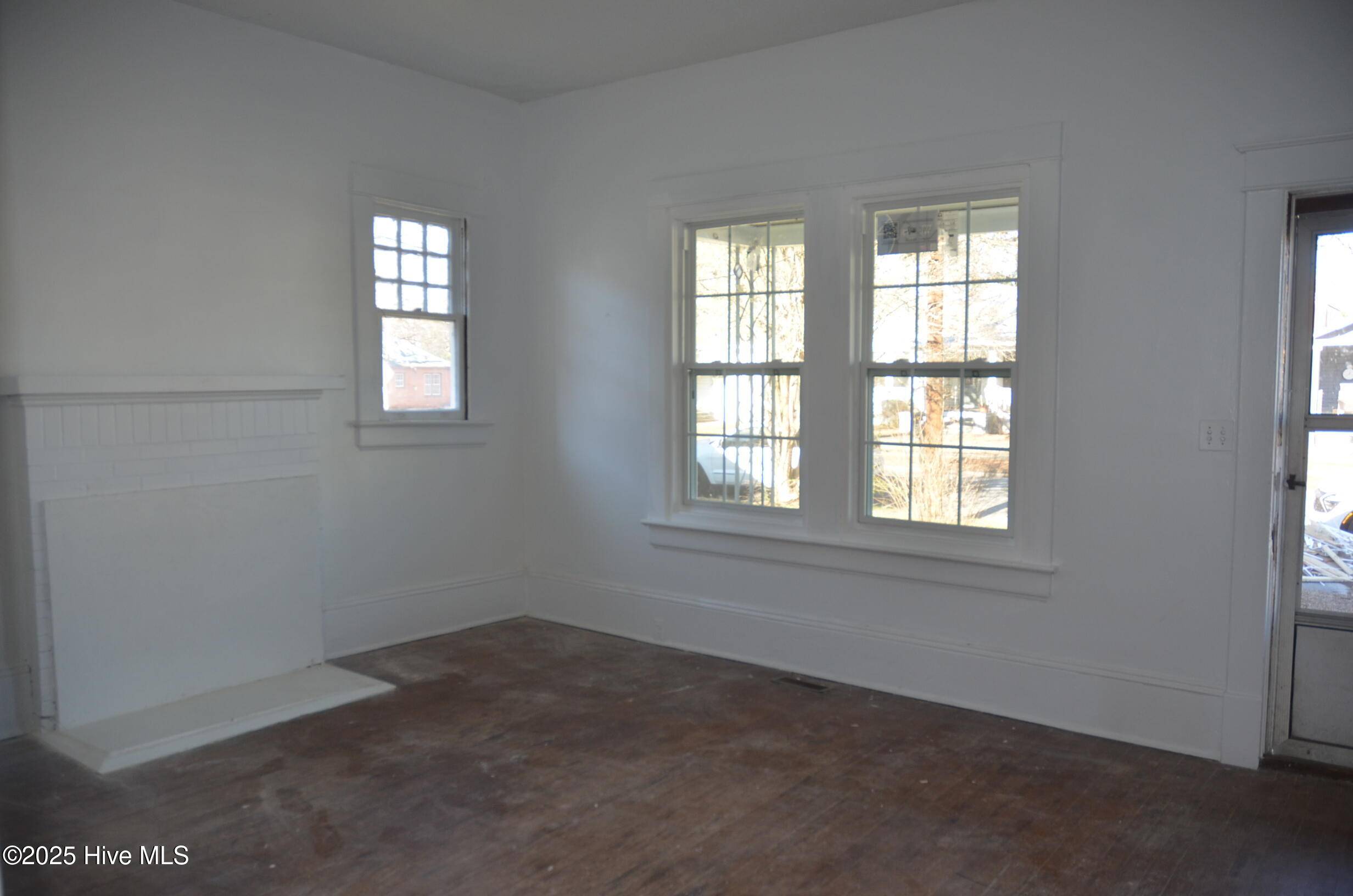 Rocky Mount, NC 27801,809 School ST