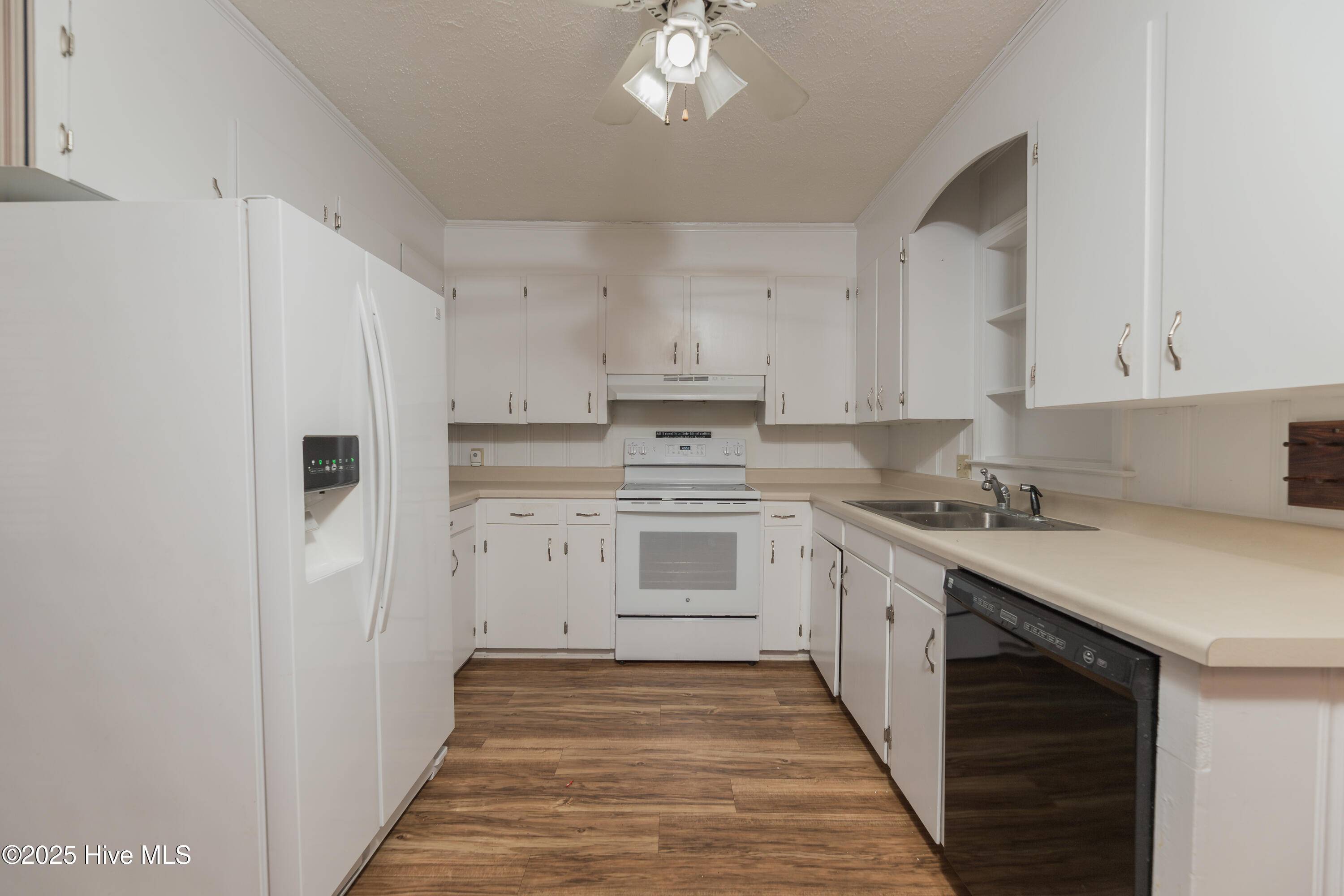 Wallace, NC 28466,419 S Cumberland ST