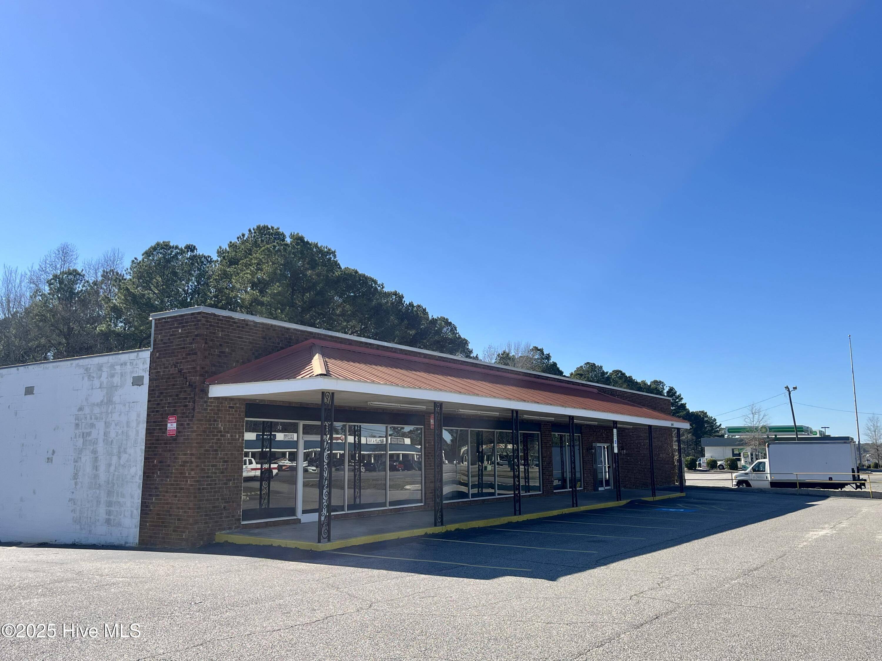Rockingham, NC 28379,646 E Broad AVE