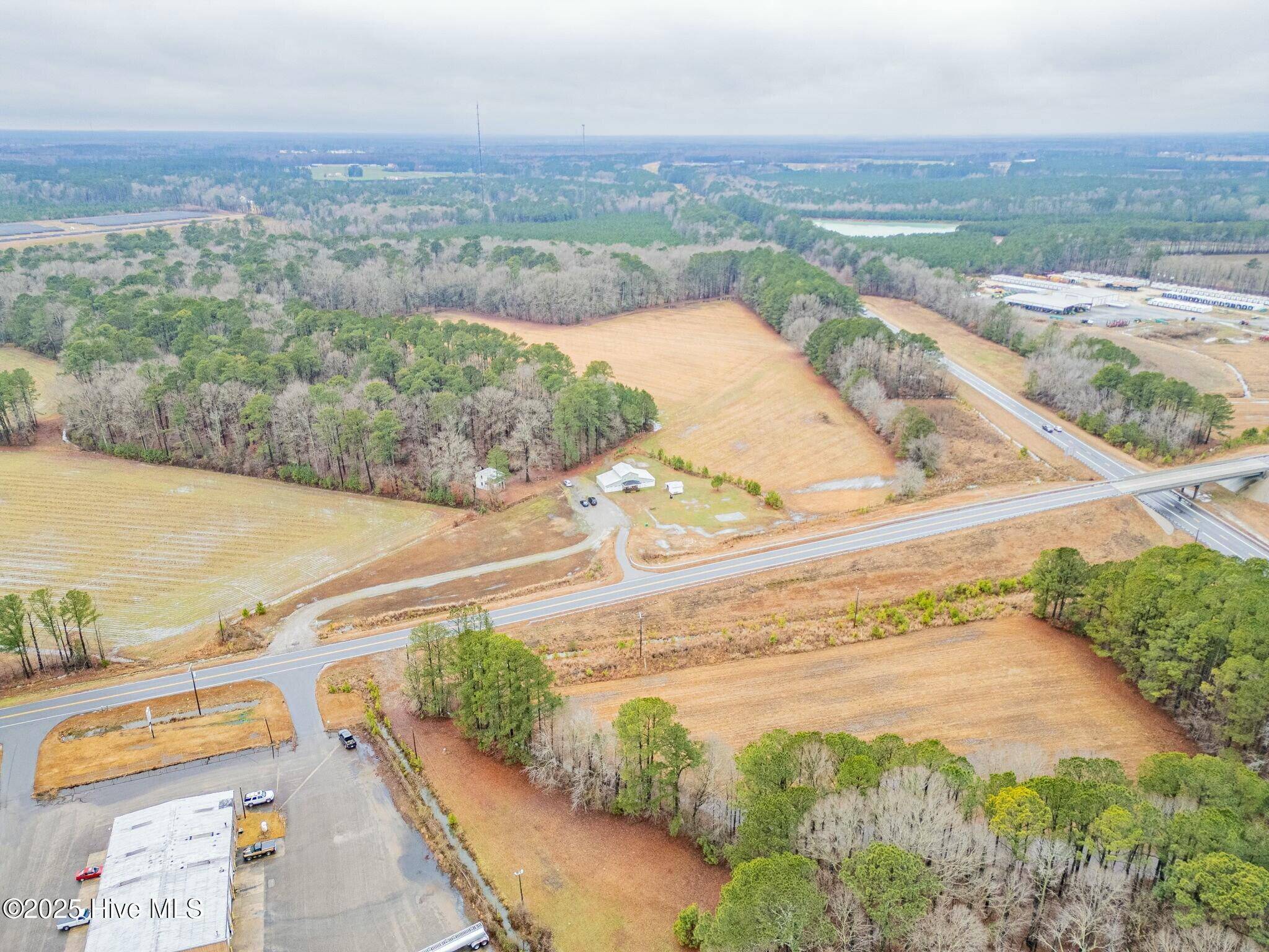 Ahoskie, NC 27910,104 E Modlin RD
