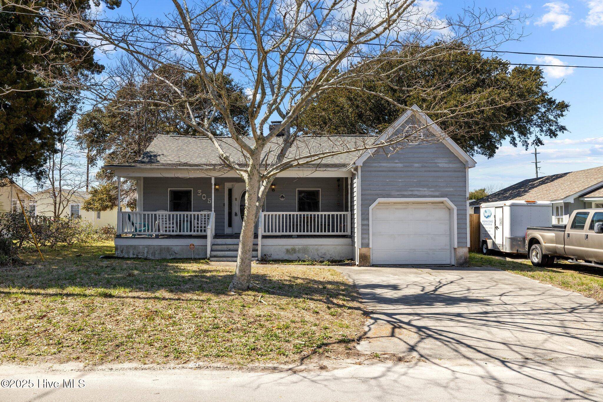 Morehead City, NC 28557,305 N 22nd ST