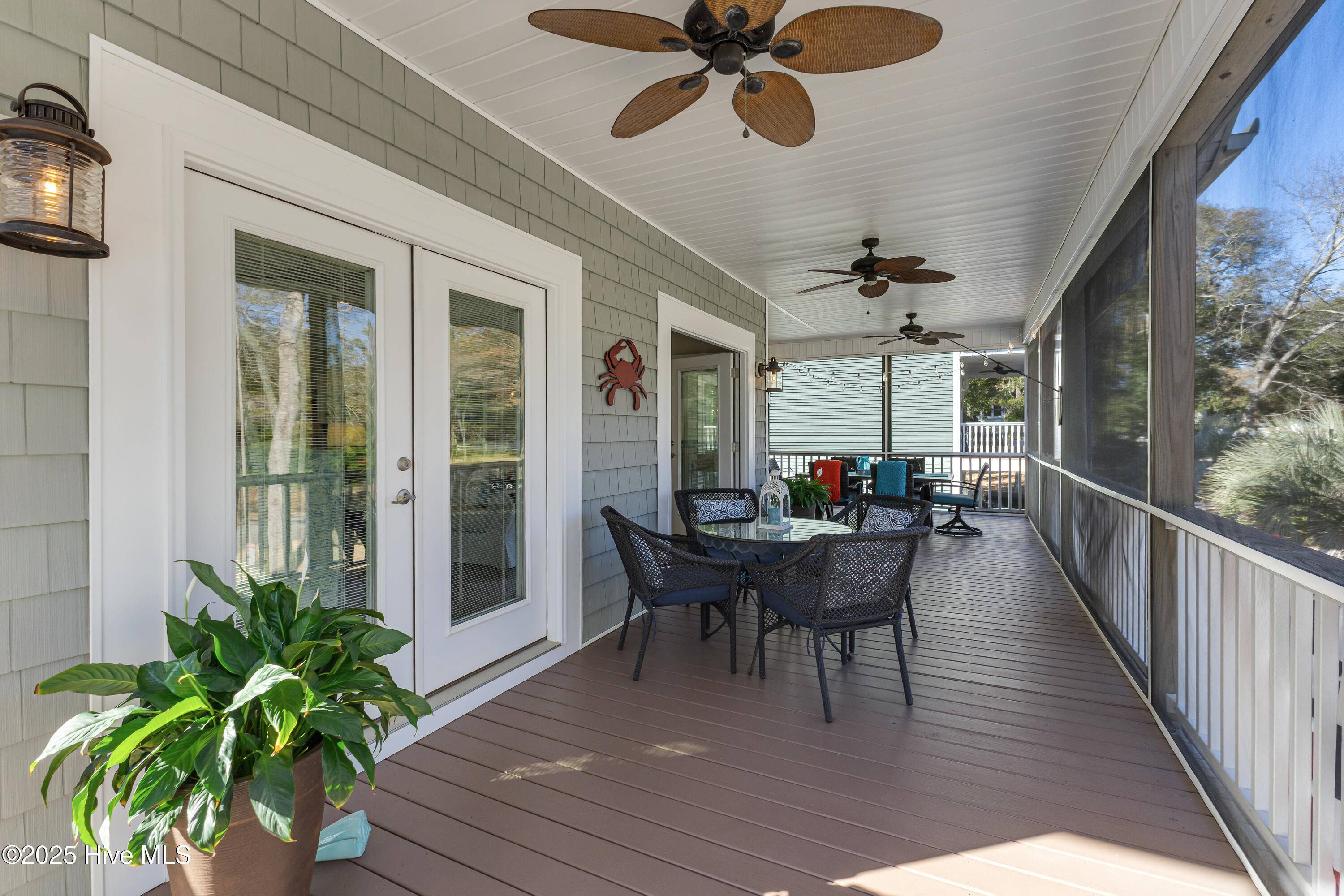 Oak Island, NC 28465,105 SW 1st ST