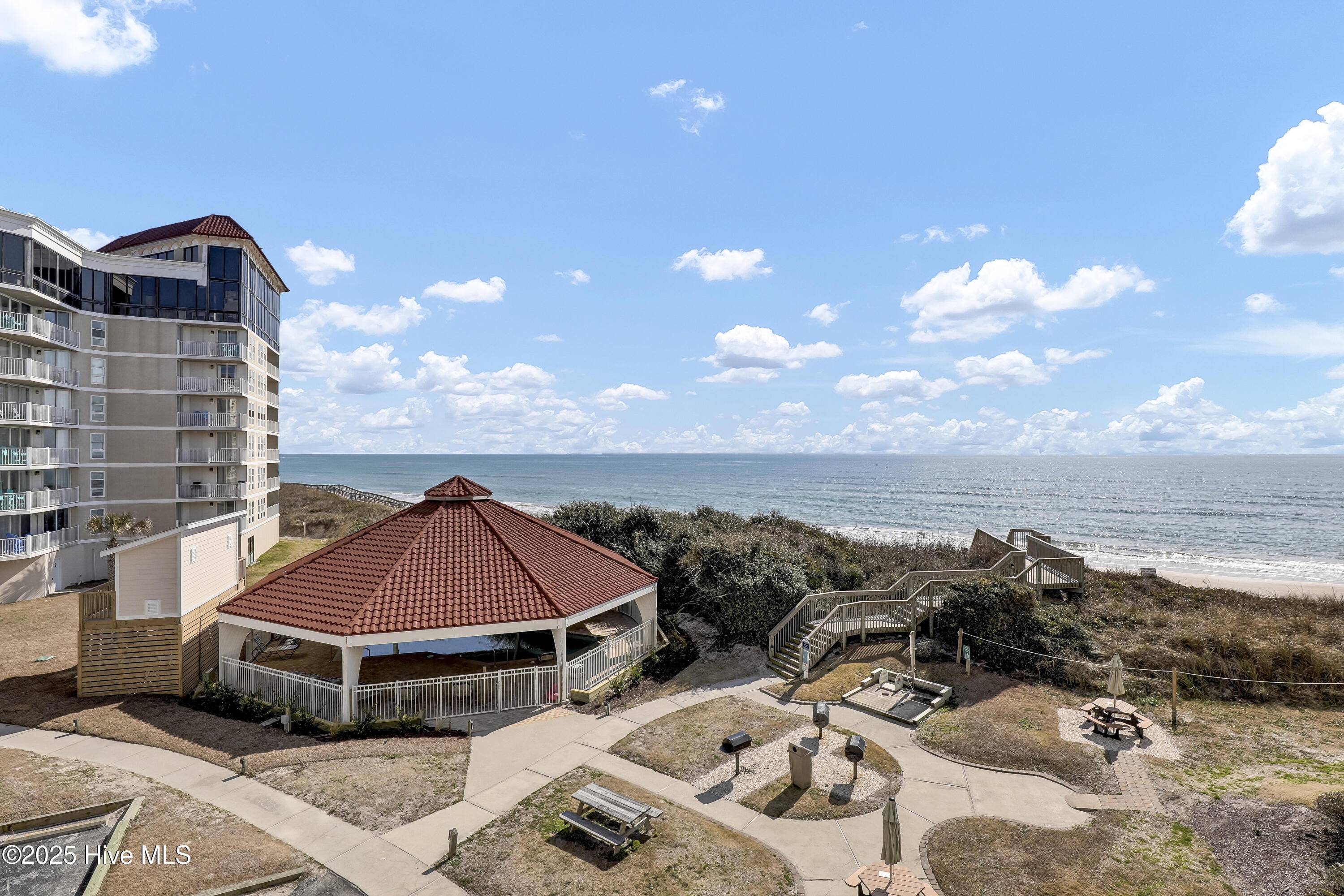 North Topsail Beach, NC 28460,2000 New River Inlet RD #1210