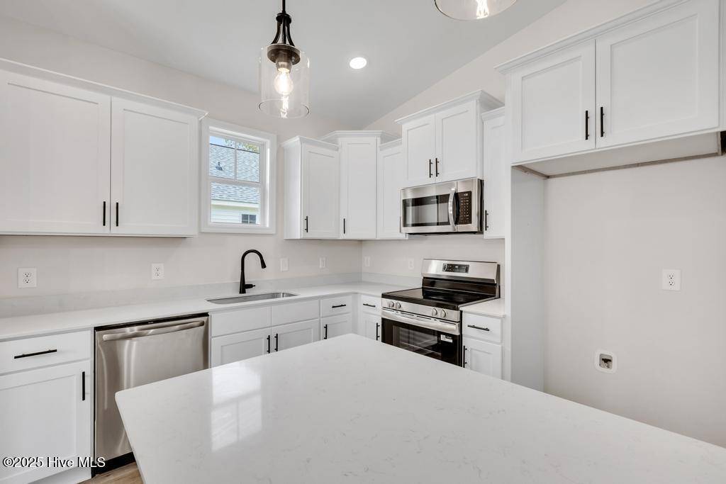 Burgaw, NC 28425,210 S Johnson ST
