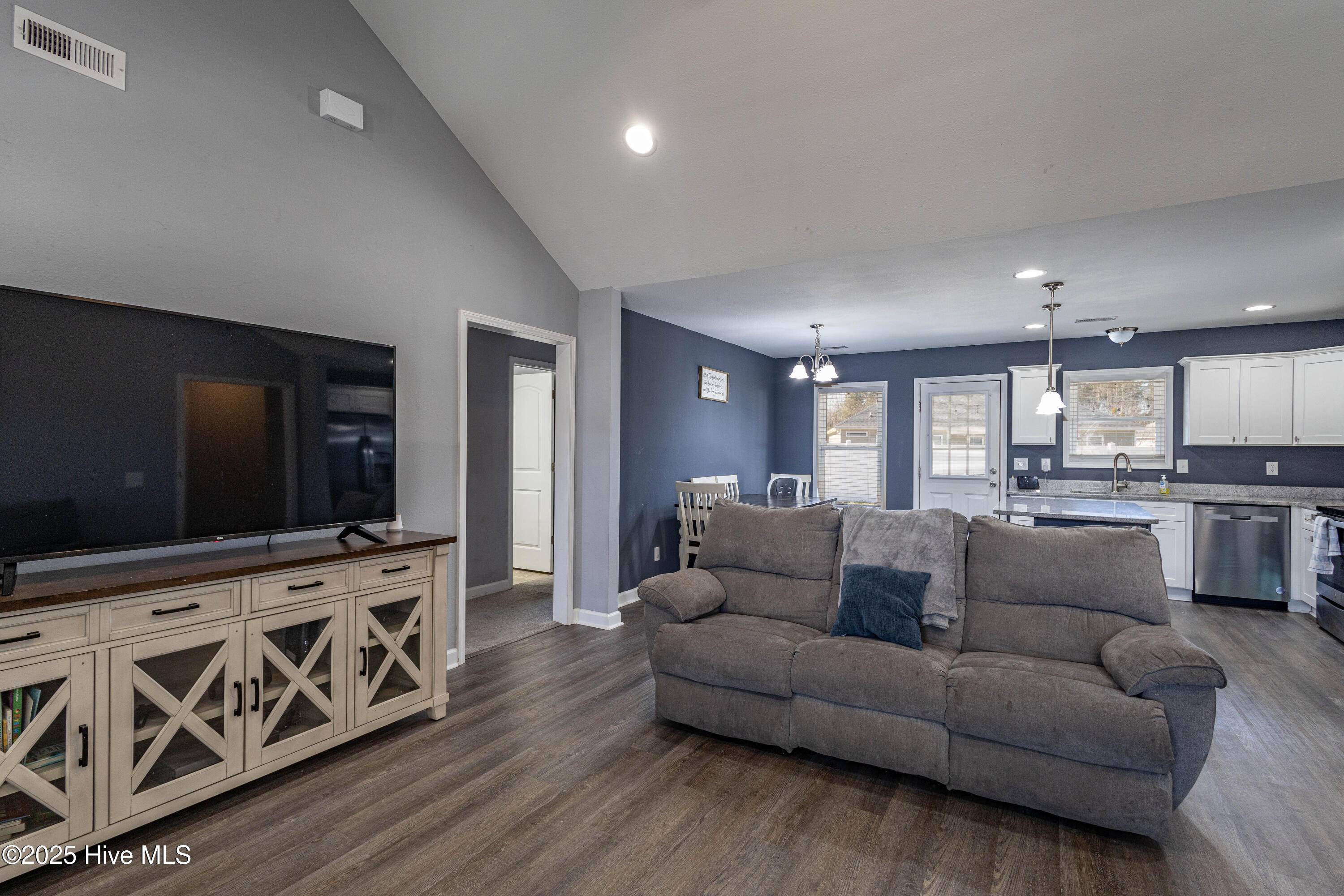 Washington, NC 27889,156 Mallison PL