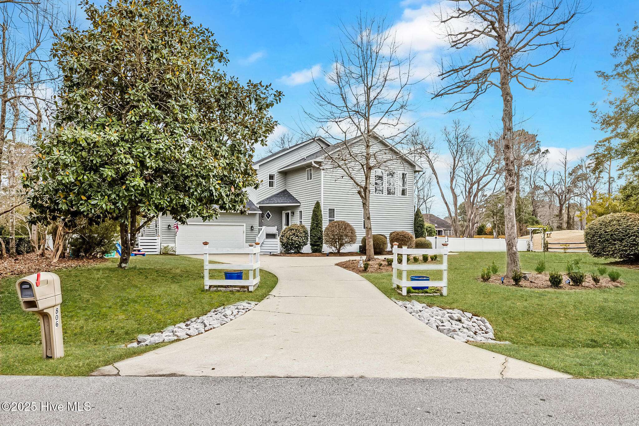 Morehead City, NC 28557,806 Lord Granville DR
