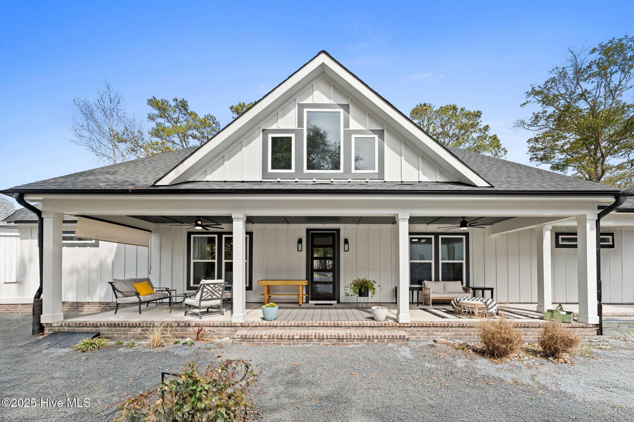 Southport, NC 28461,110 Highland Park AVE