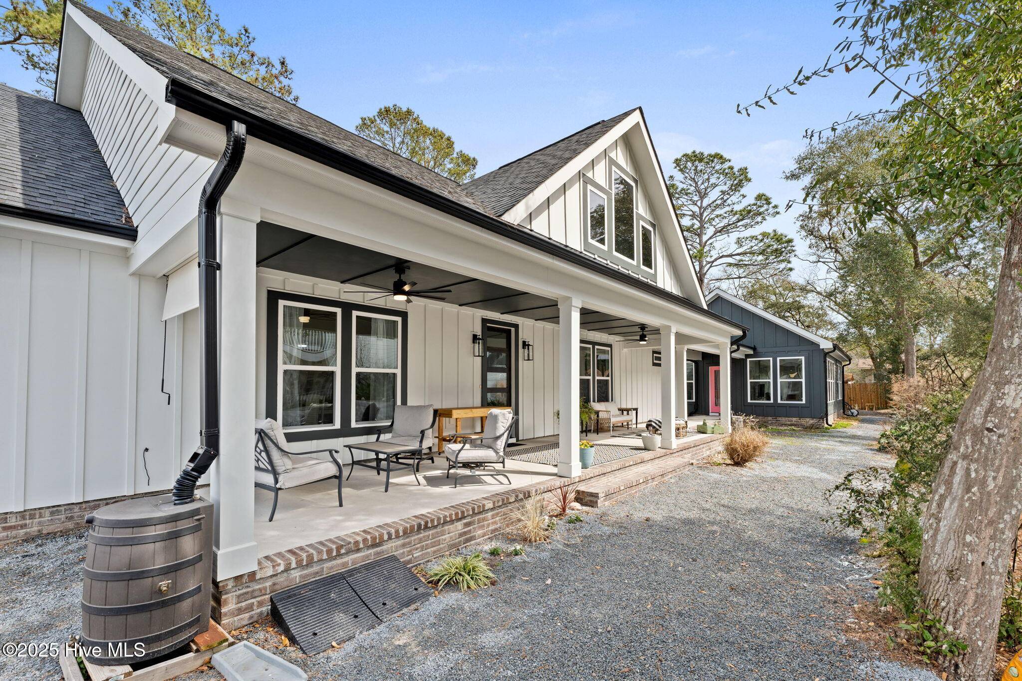 Southport, NC 28461,110 Highland Park AVE