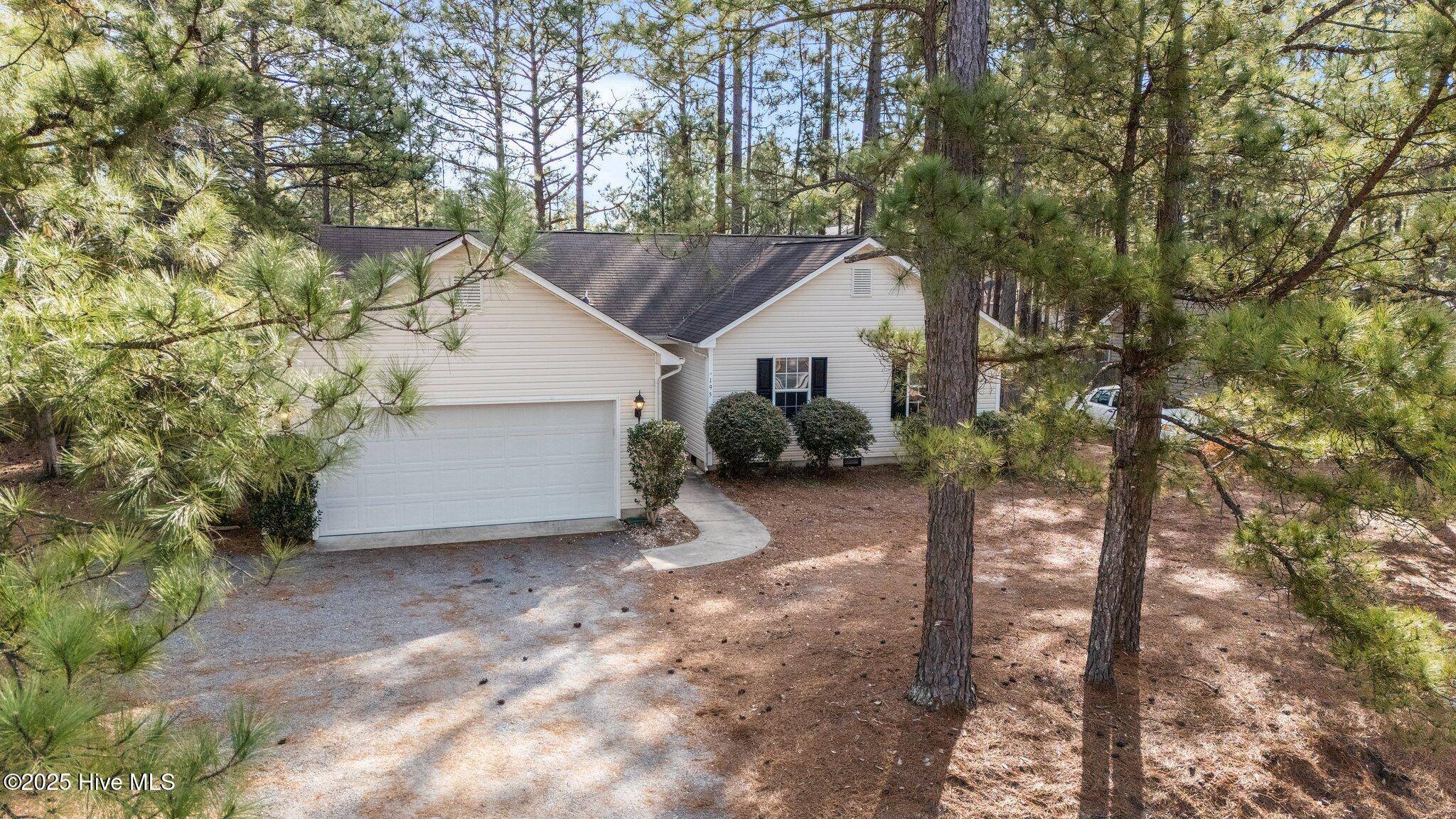 Aberdeen, NC 28315,195 Pecan LN