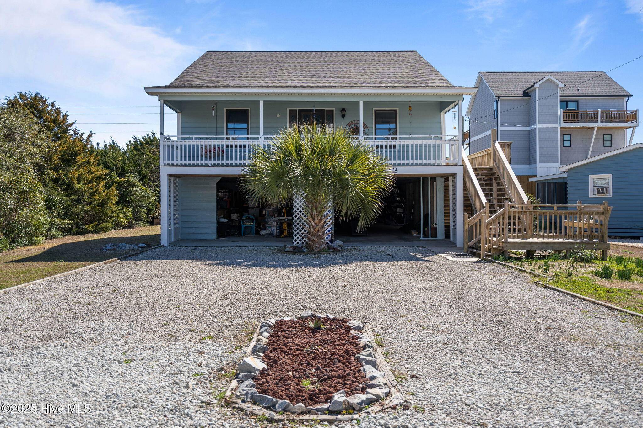 Surf City, NC 28445,612 N Topsail DR