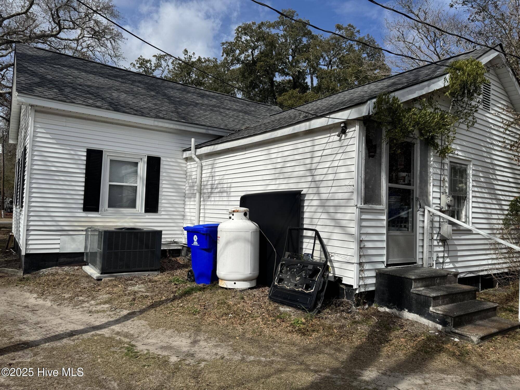 Southport, NC 28461,308 E Nash ST