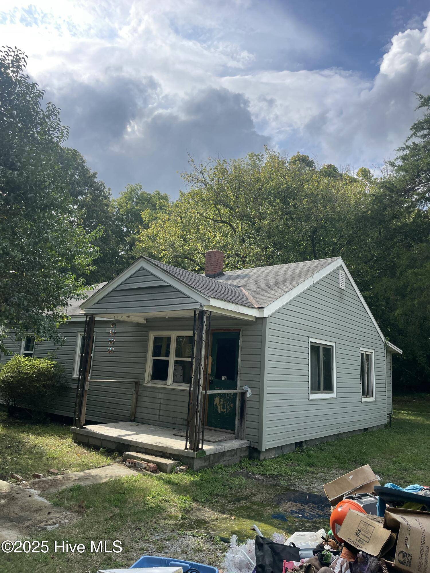 Weldon, NC 27890,128 Prospect AVE