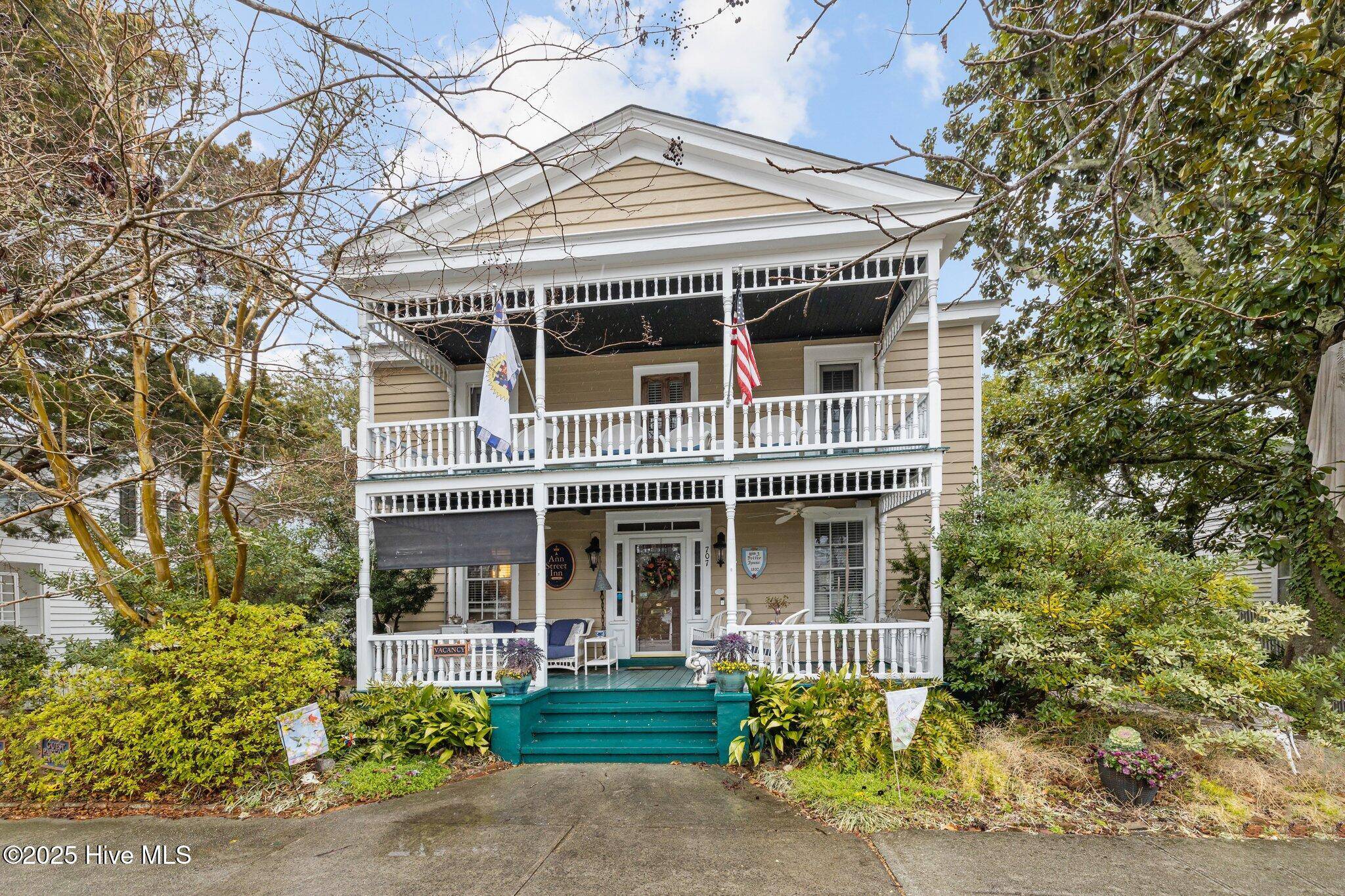 Beaufort, NC 28516,707 Ann ST