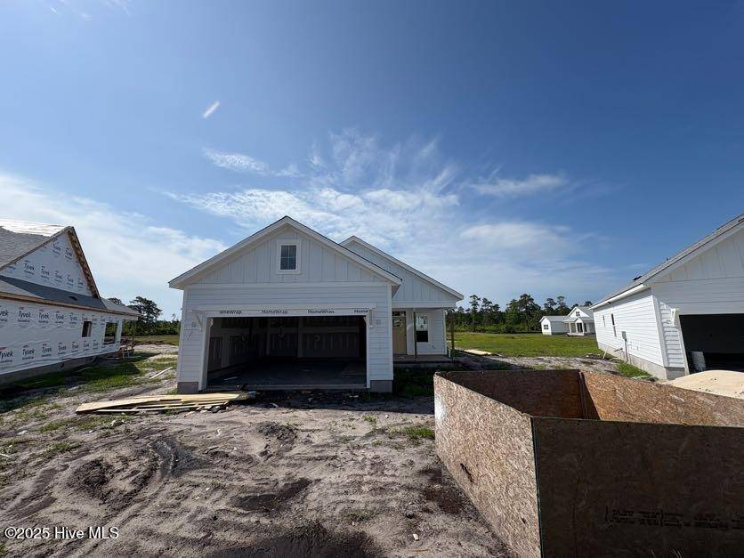 Hampstead, NC 28443,358 Bluebird LN