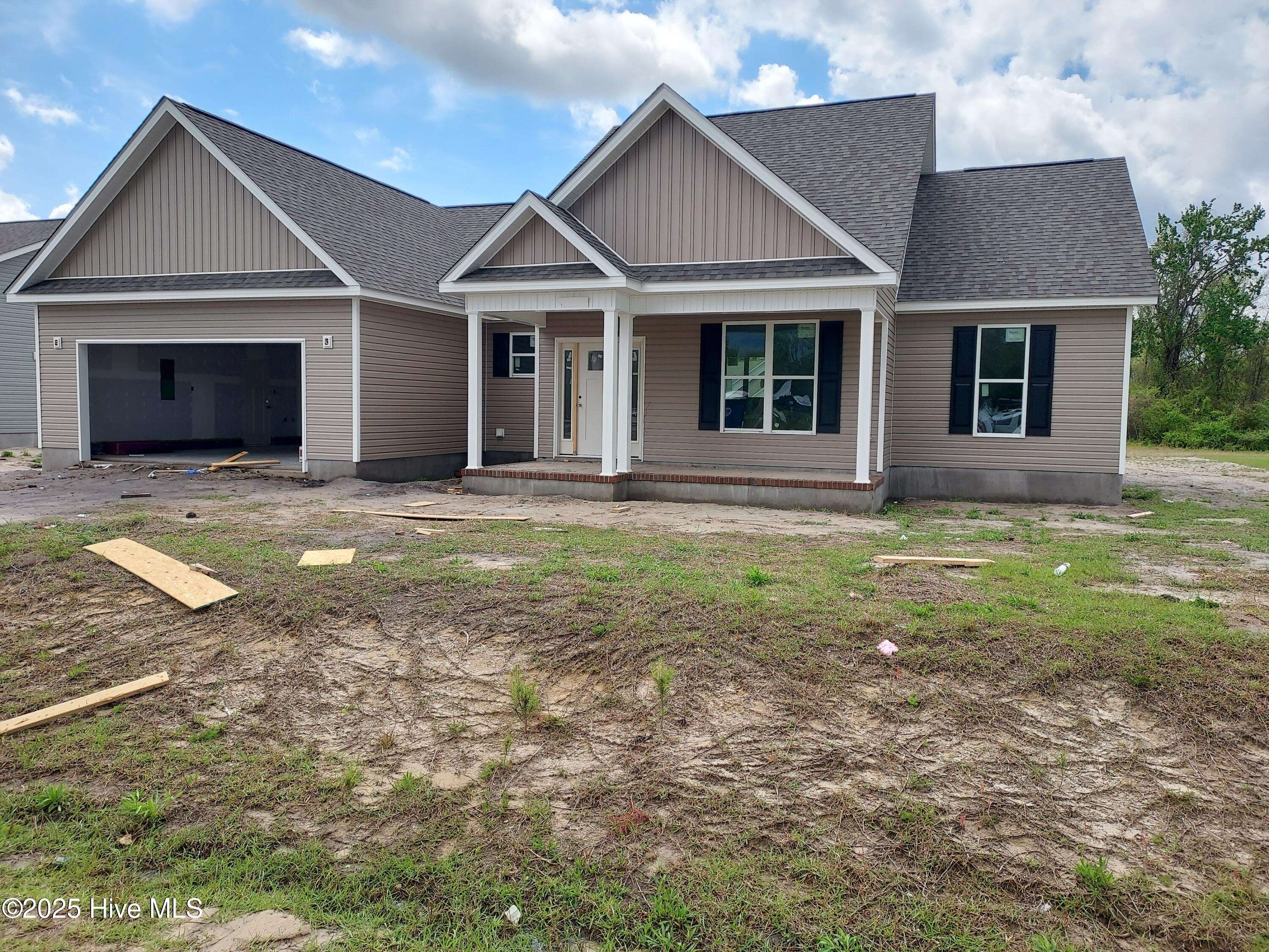 Maysville, NC 28555,652 Bright Harvest DR