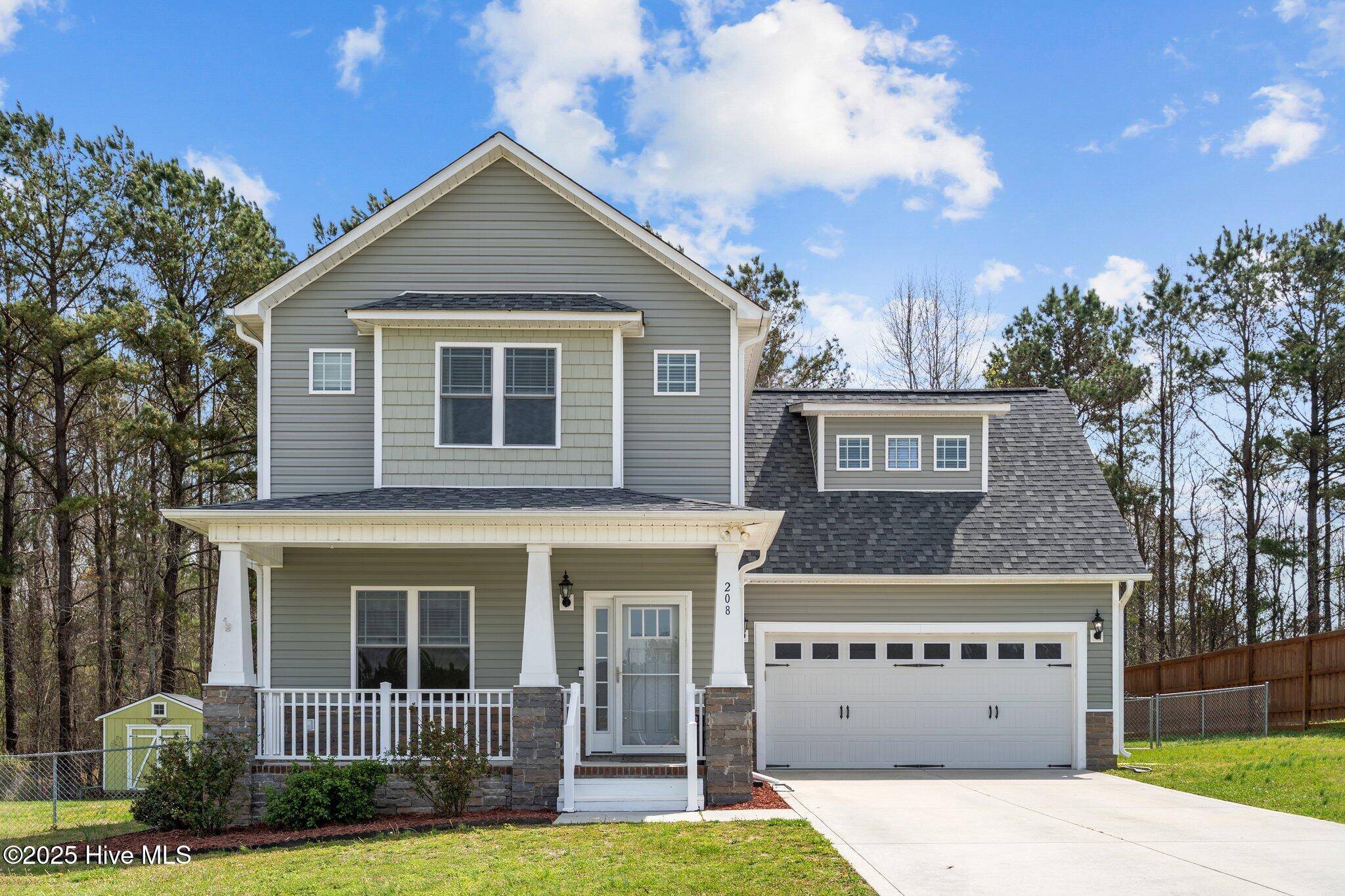 Jacksonville, NC 28540,208 E Ridge CT