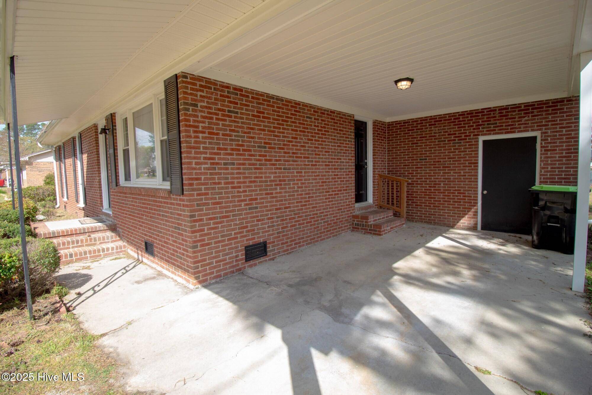 Lucama, NC 27851,415 Pineview ST