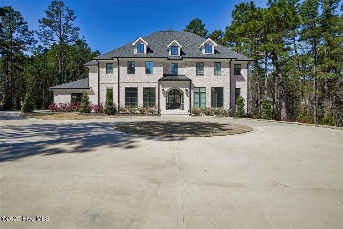 Pinehurst, NC 28374,106 Haddington DR