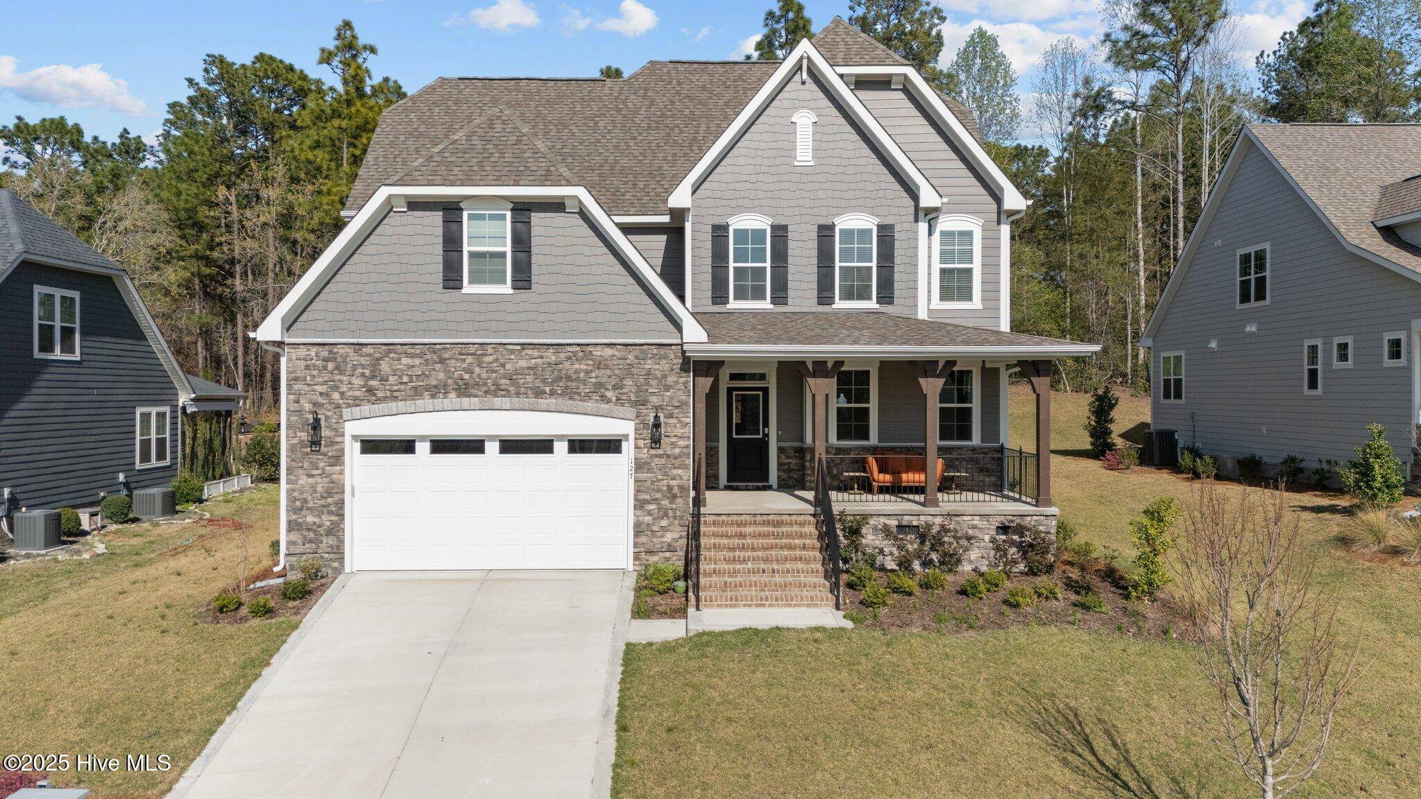 Southern Pines, NC 28387,127 Plantation DR