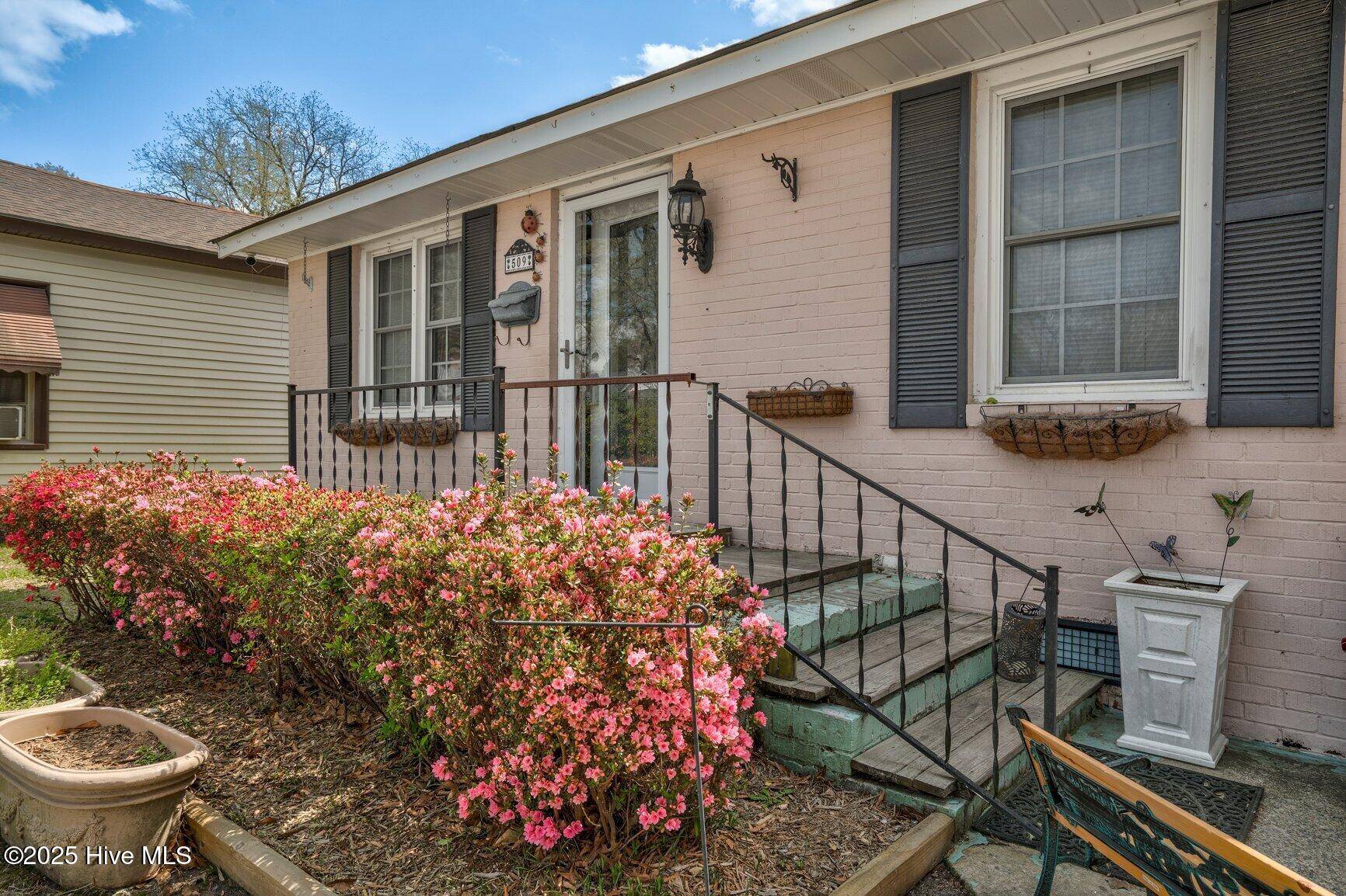 Tarboro, NC 27886,509 W Walnut ST