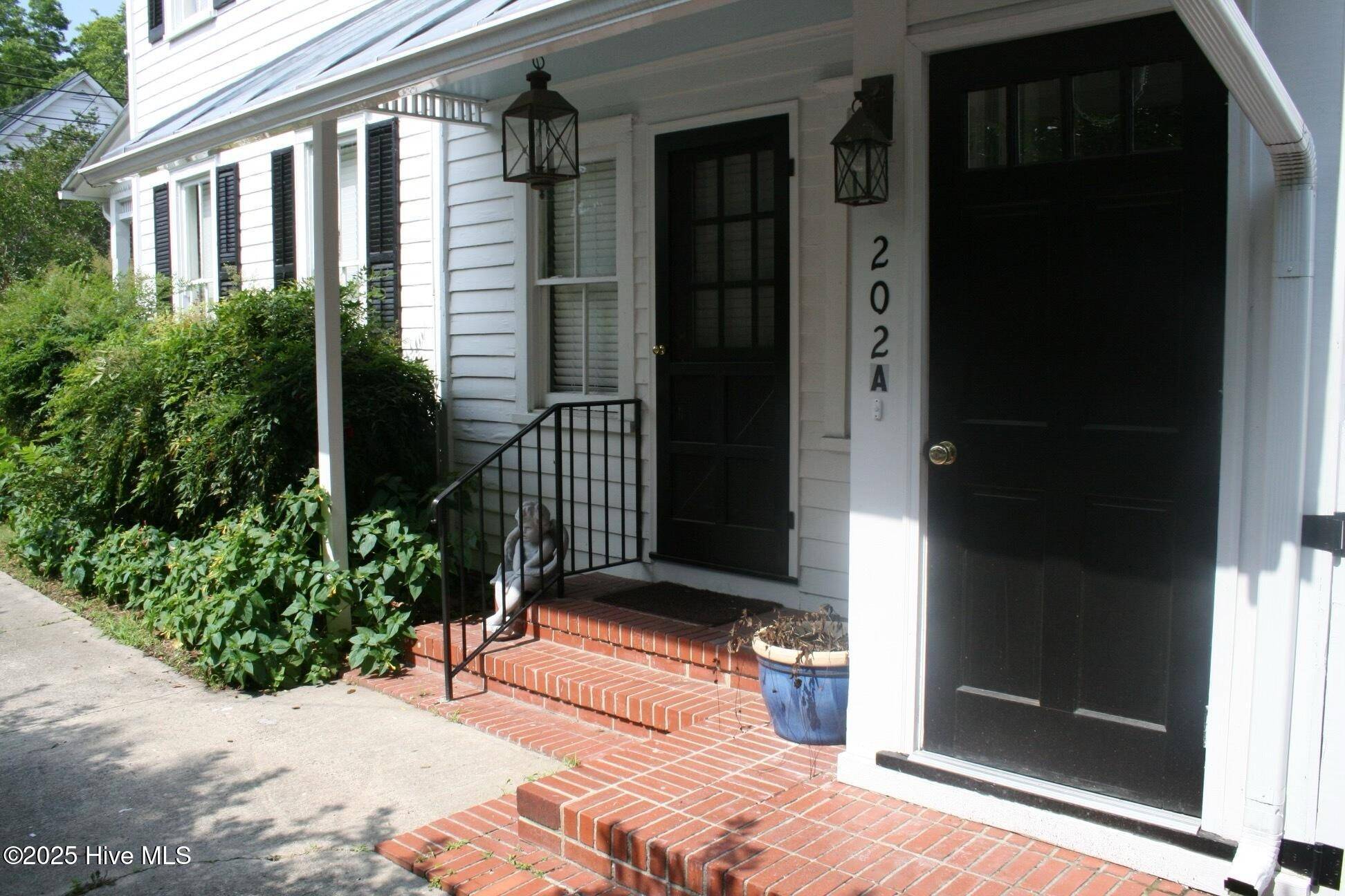 Edenton, NC 27932,202 W Church ST