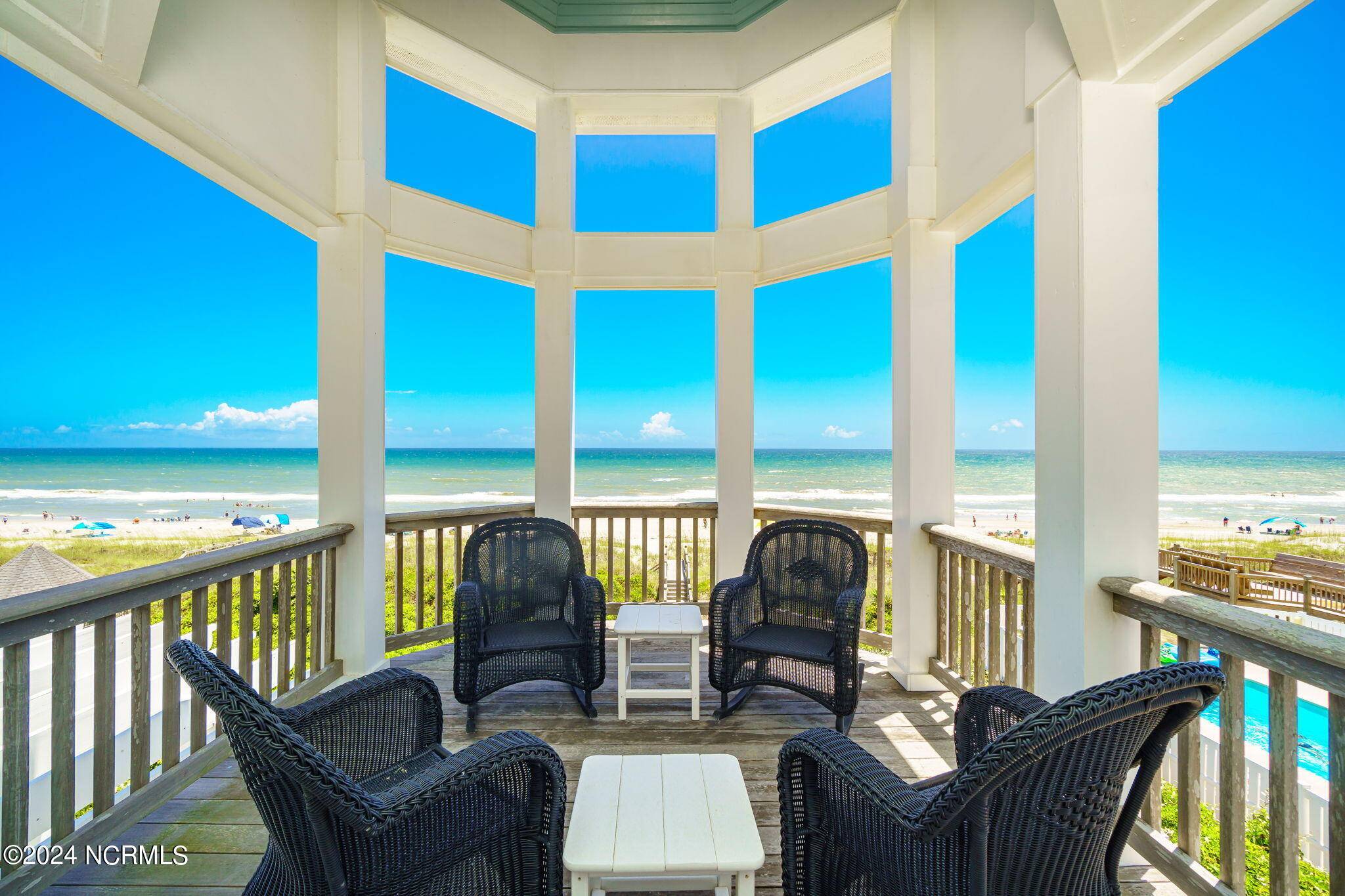 Emerald Isle, NC 28594,3107 Ocean DR