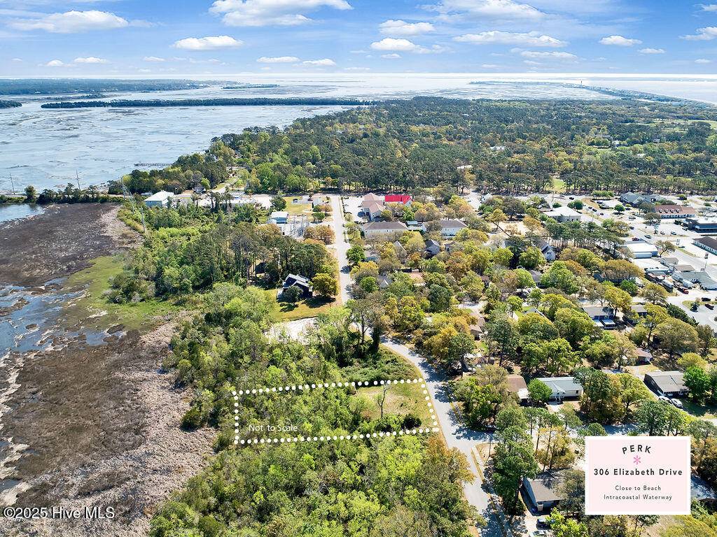 Oak Island, NC 28465,306 Elizabeth DR
