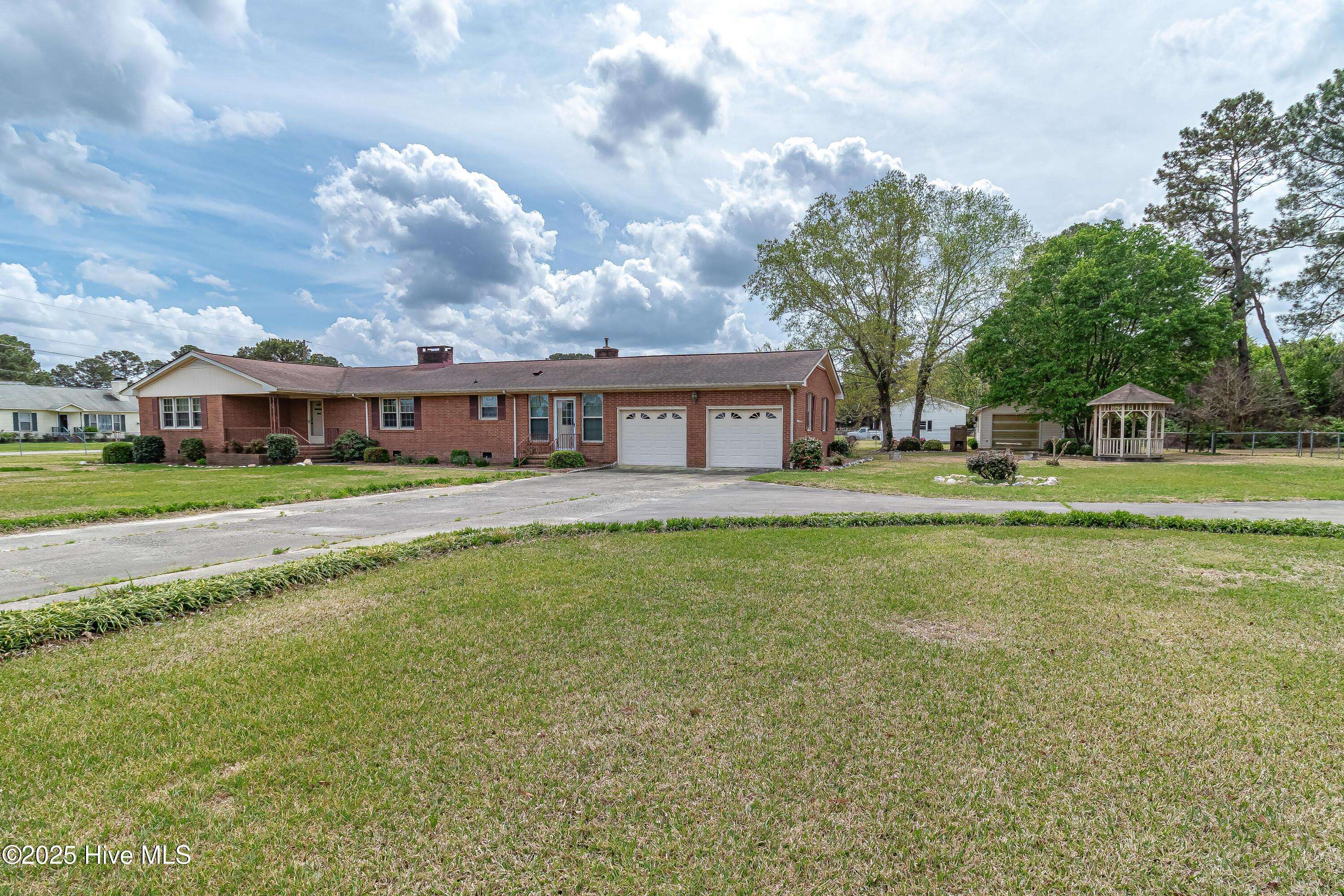 Goldsboro, NC 27534,790 E New Hope RD
