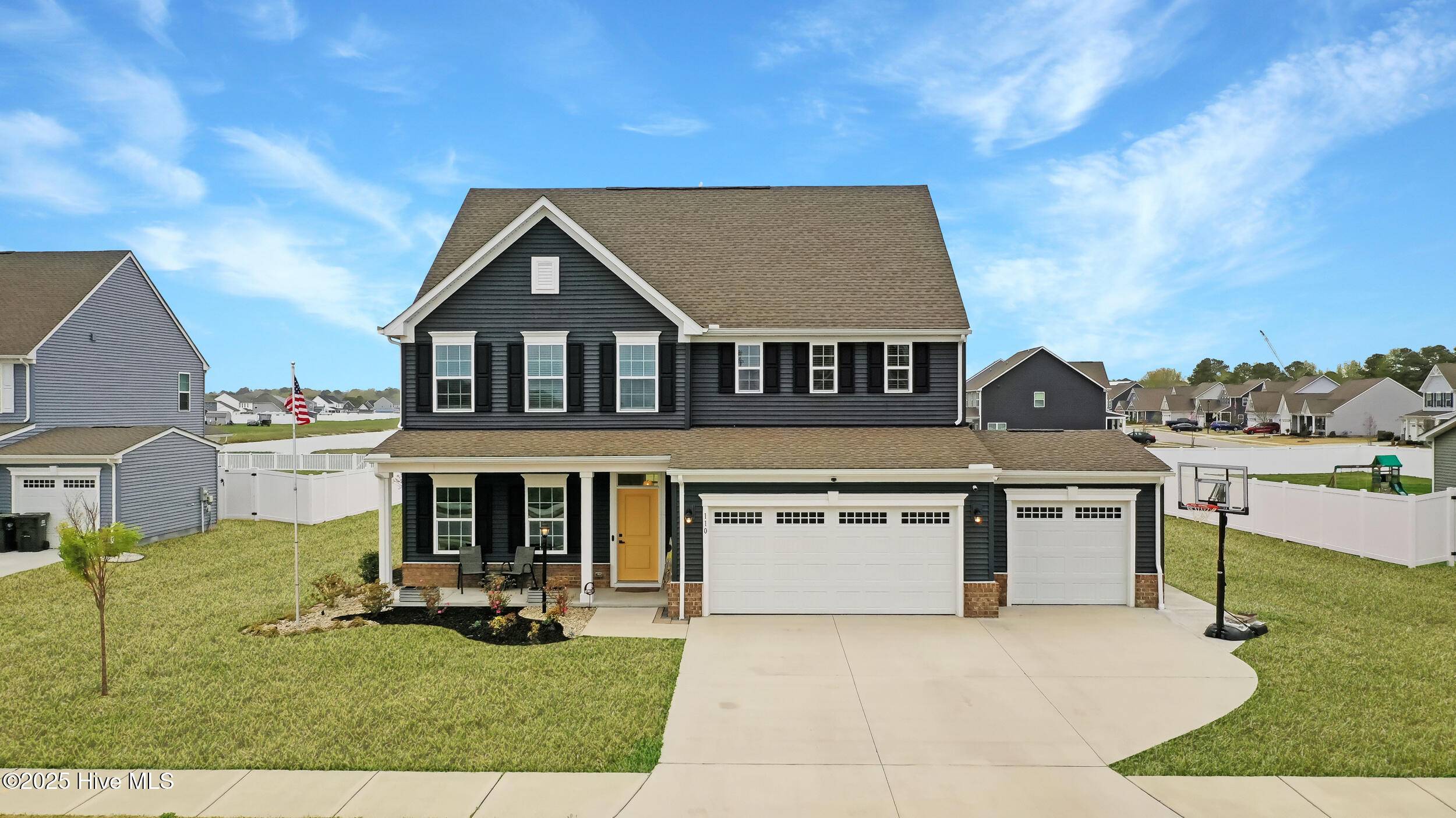 Moyock, NC 27958,110 Steppeside LN