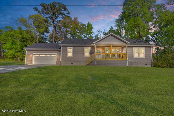 Minnesott Beach, NC 28510,429 Country Club DR W