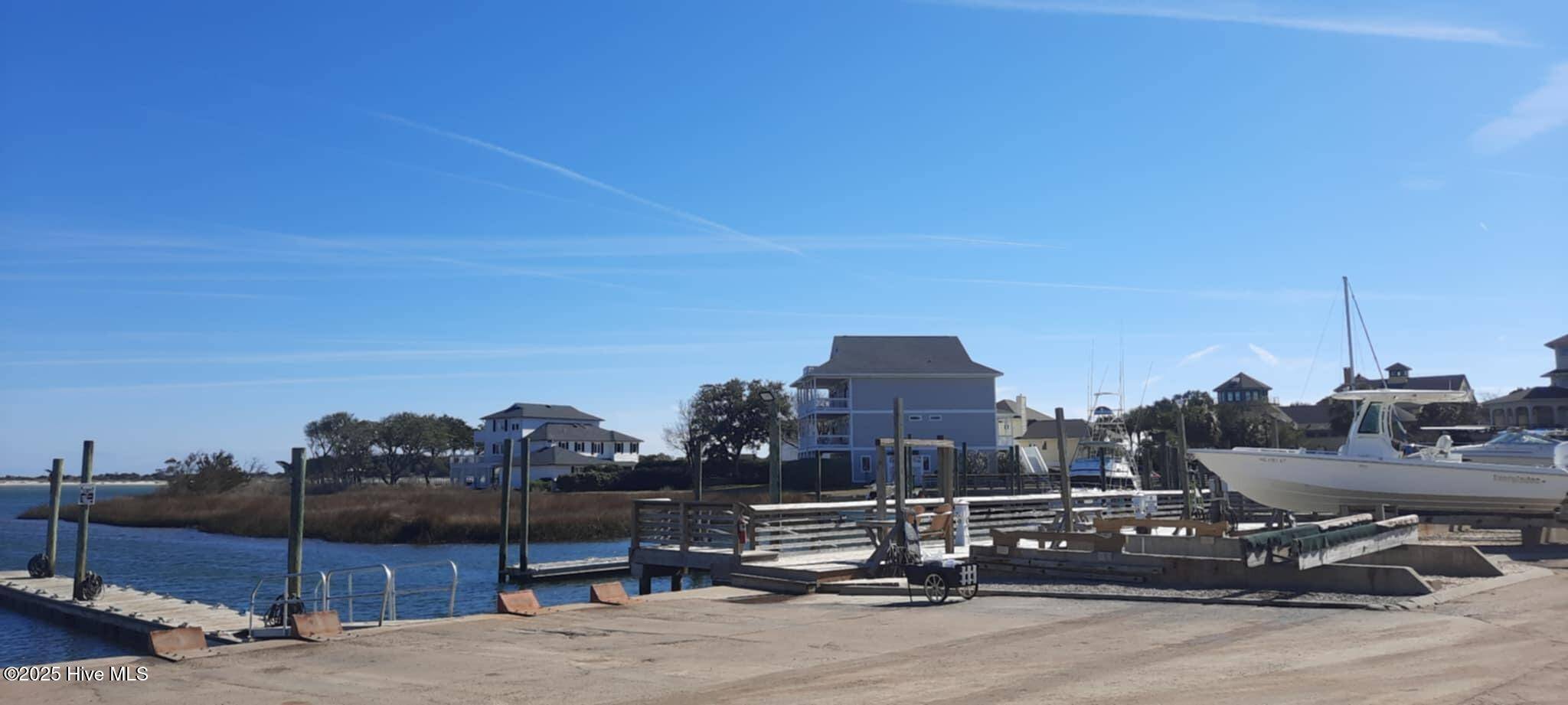 Wilmington, NC 28409,801 Paoli CT #30' Dry Slip #H04