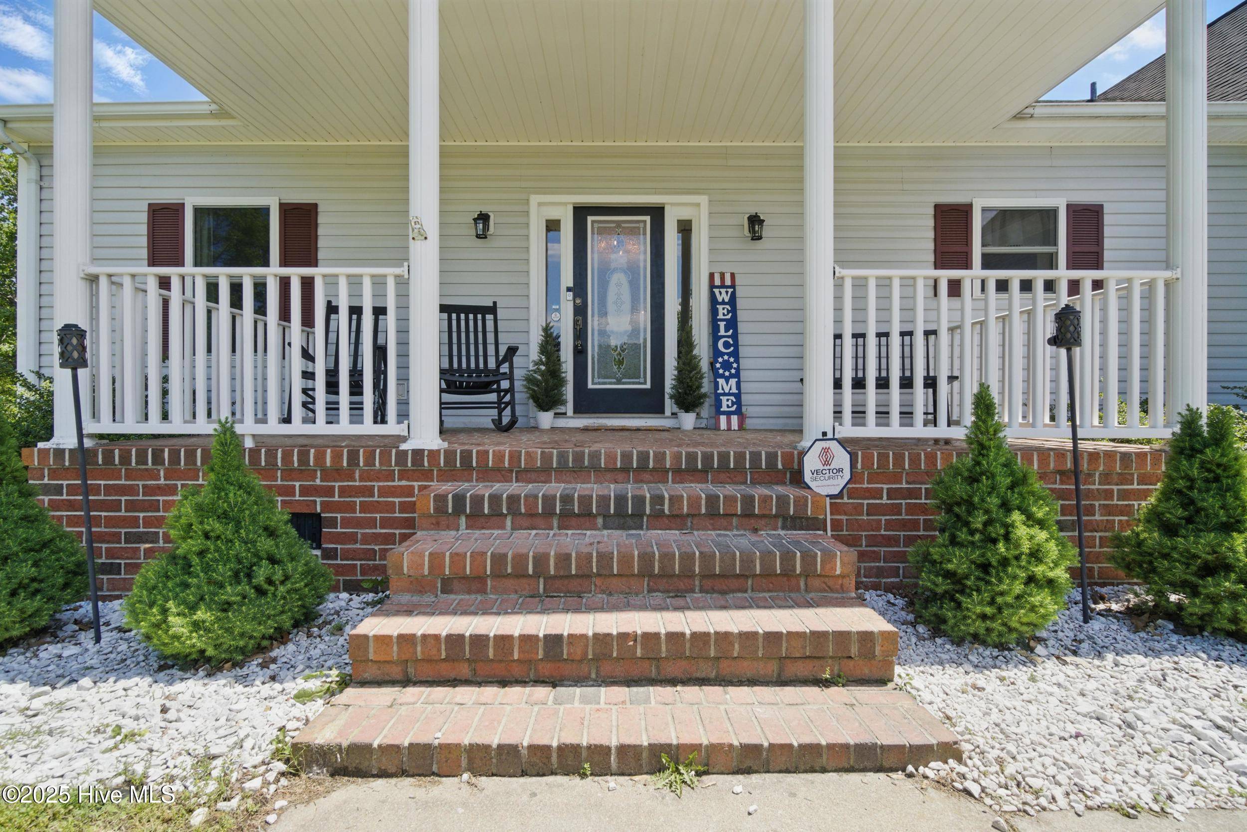 Edenton, NC 27932,1744 Ocean HWY S