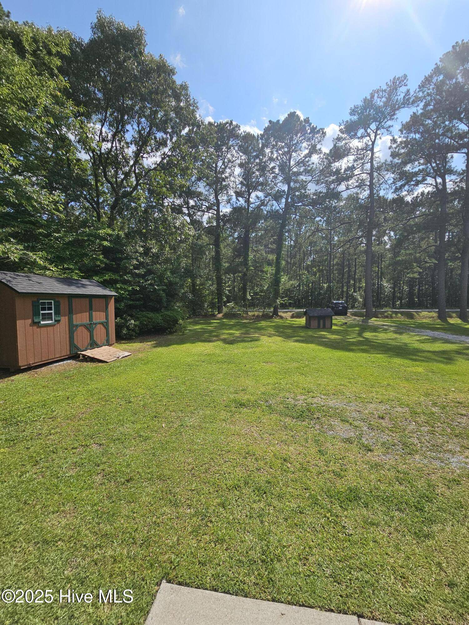 Hubert, NC 28539,735 Highway 172
