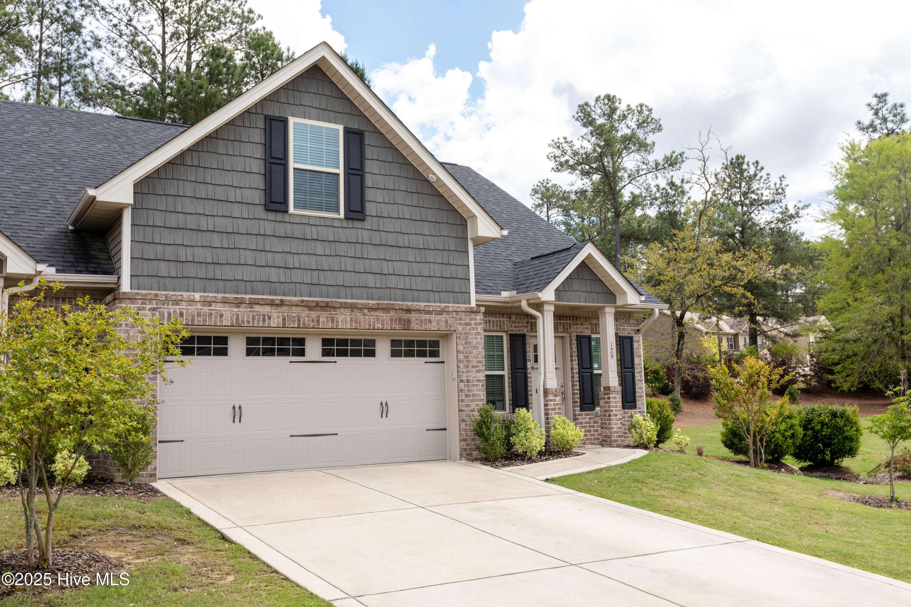 West End, NC 27376,129 Lark DR