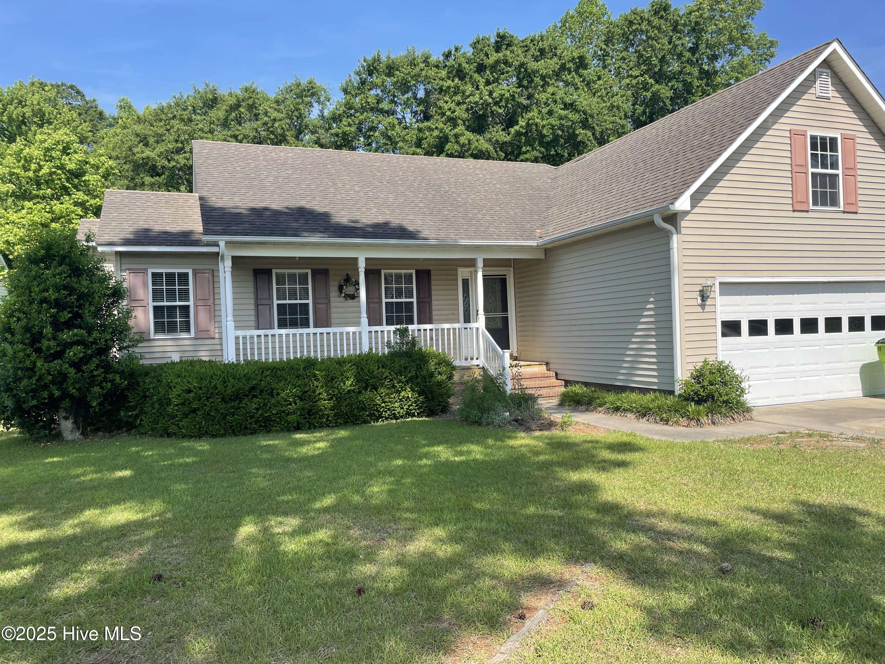 New Bern, NC 28562,204 Fishing Creek DR
