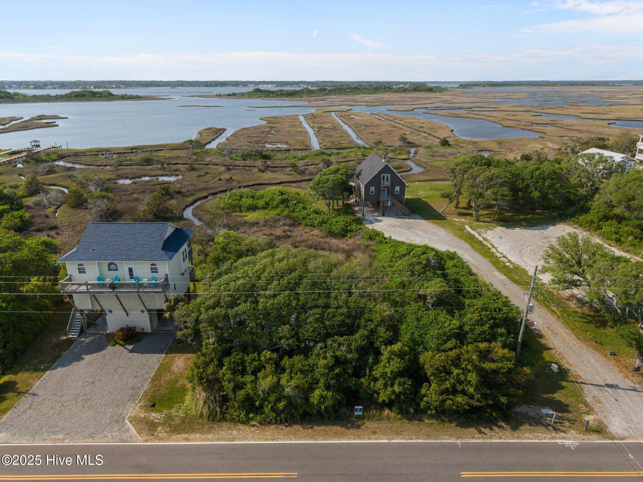 Topsail Beach, NC 28445,2061 New River Inlet RD